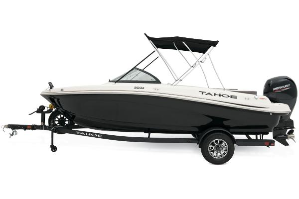 2025 Tahoe 200 S - 17