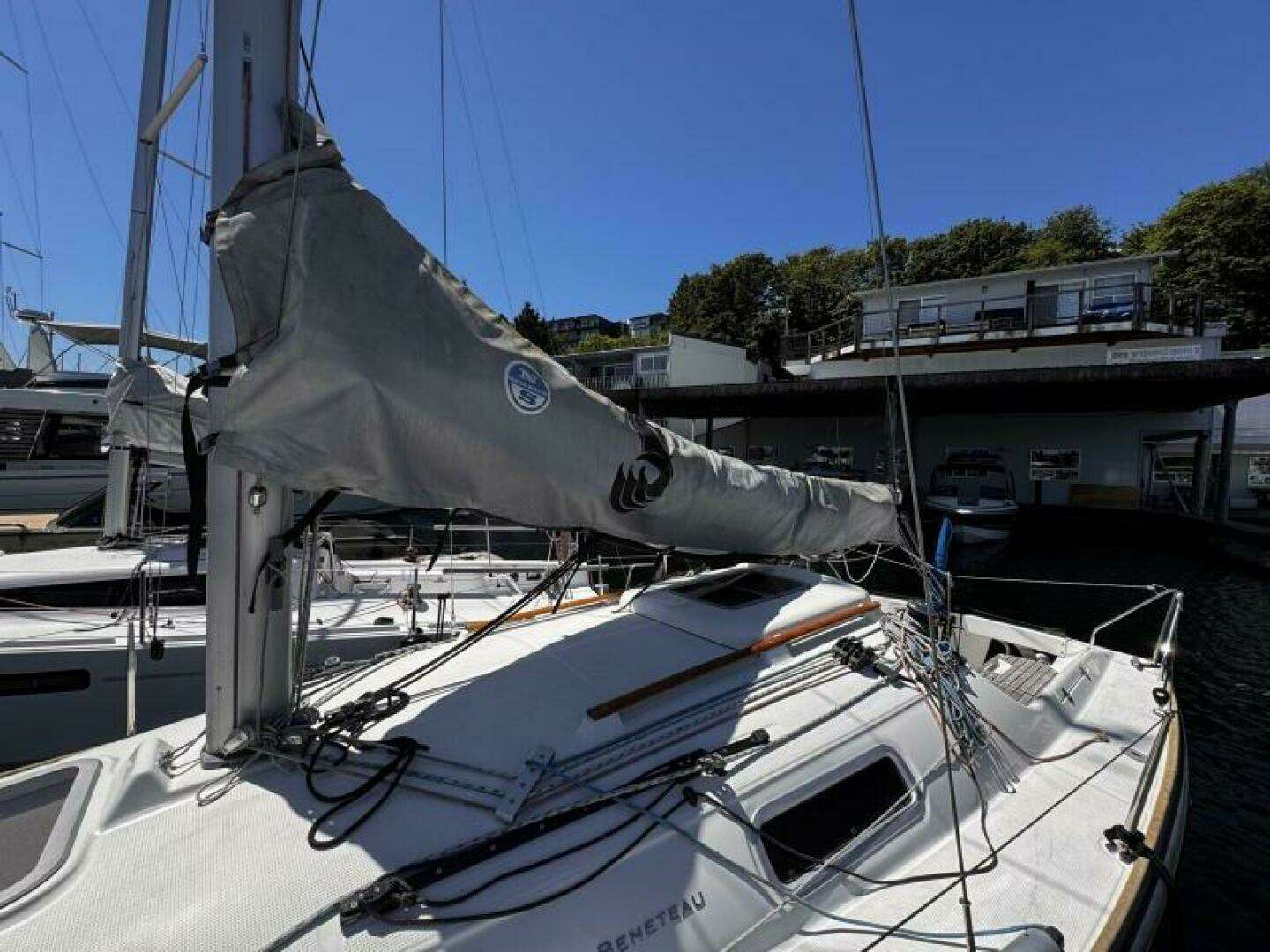 2014 Beneteau First 25S - Image 27
