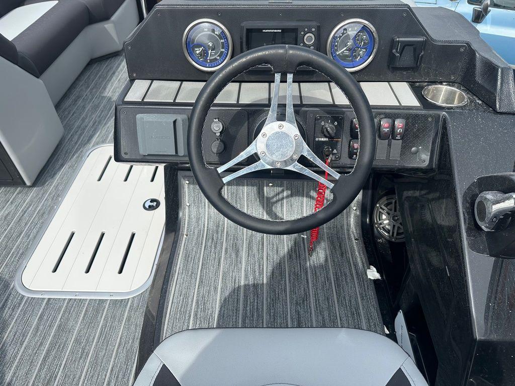 2025 Premier 230 Sunsation RL - 4