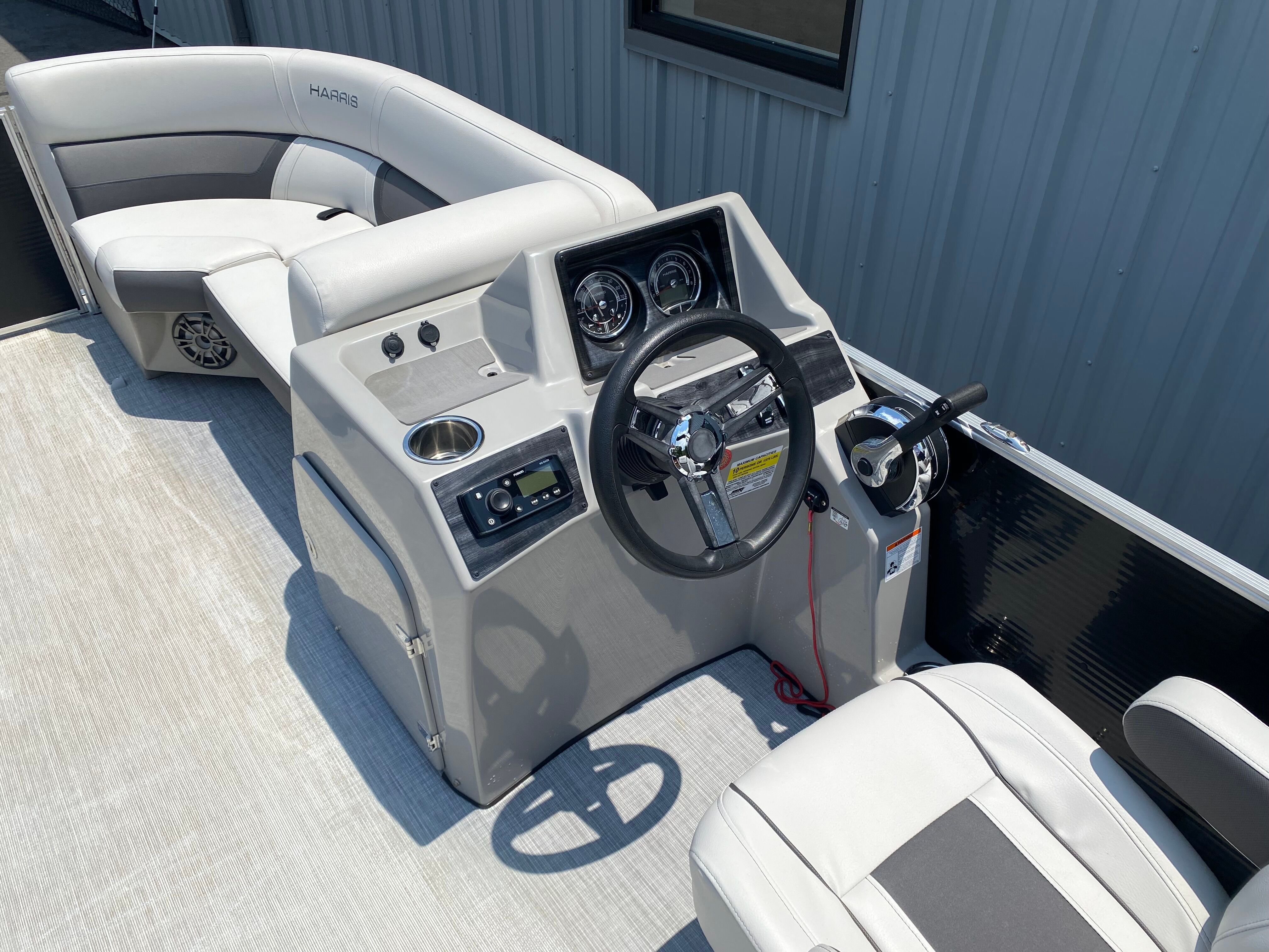 2021 HARRIS 210 CR - Image 10