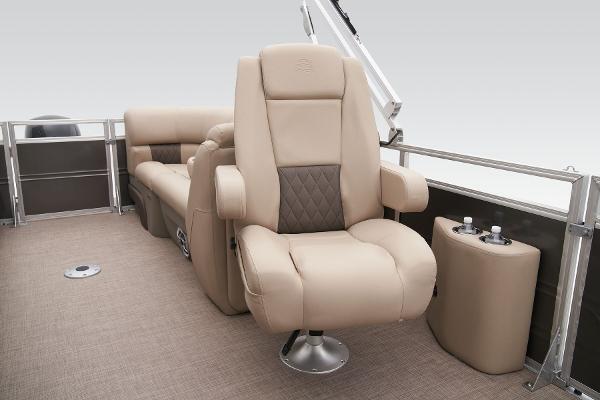 Manufacturer Provided Image: Sun Tracker Party Barge 22 DLX