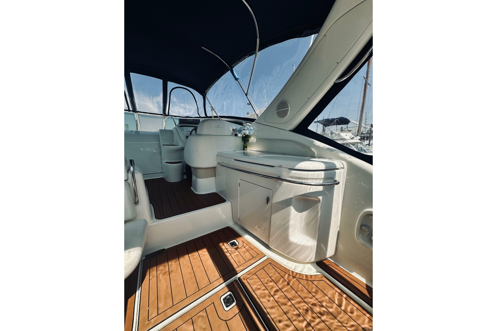 1999 Cranchi Zaffiro 34 - Image 12