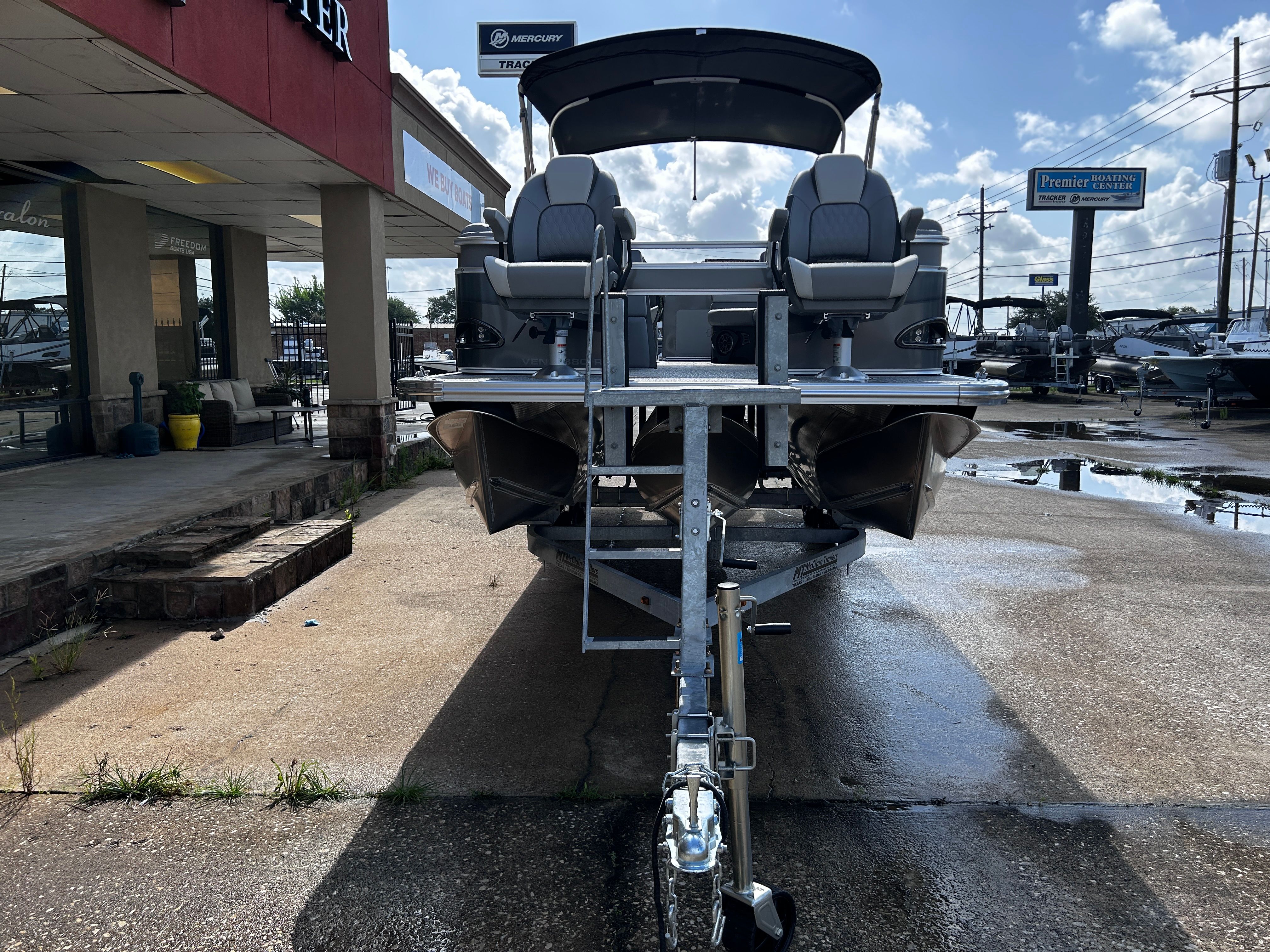 2025 Avalon Venture Fish N Cruise - 23' - 5