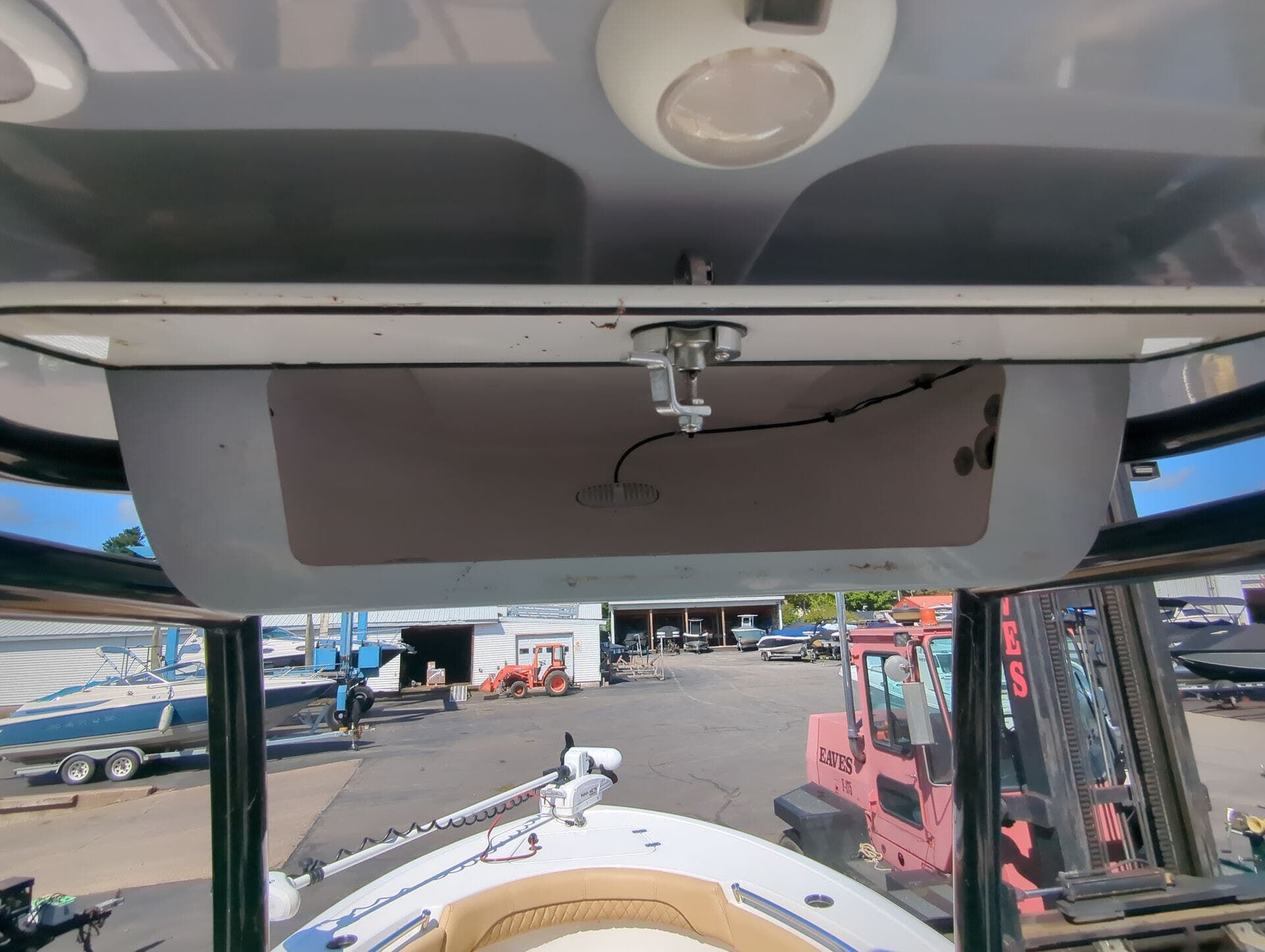 2023 Sportsman Open 212 Center Console - 18
