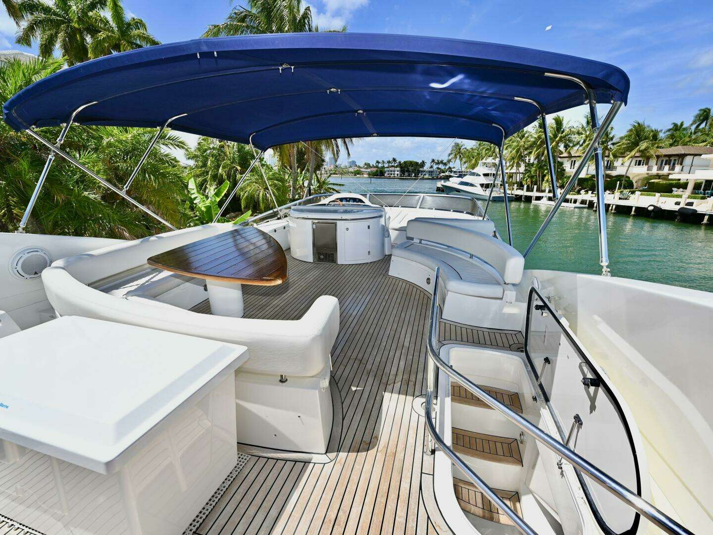 2005 Sunseeker Yacht - Image 56
