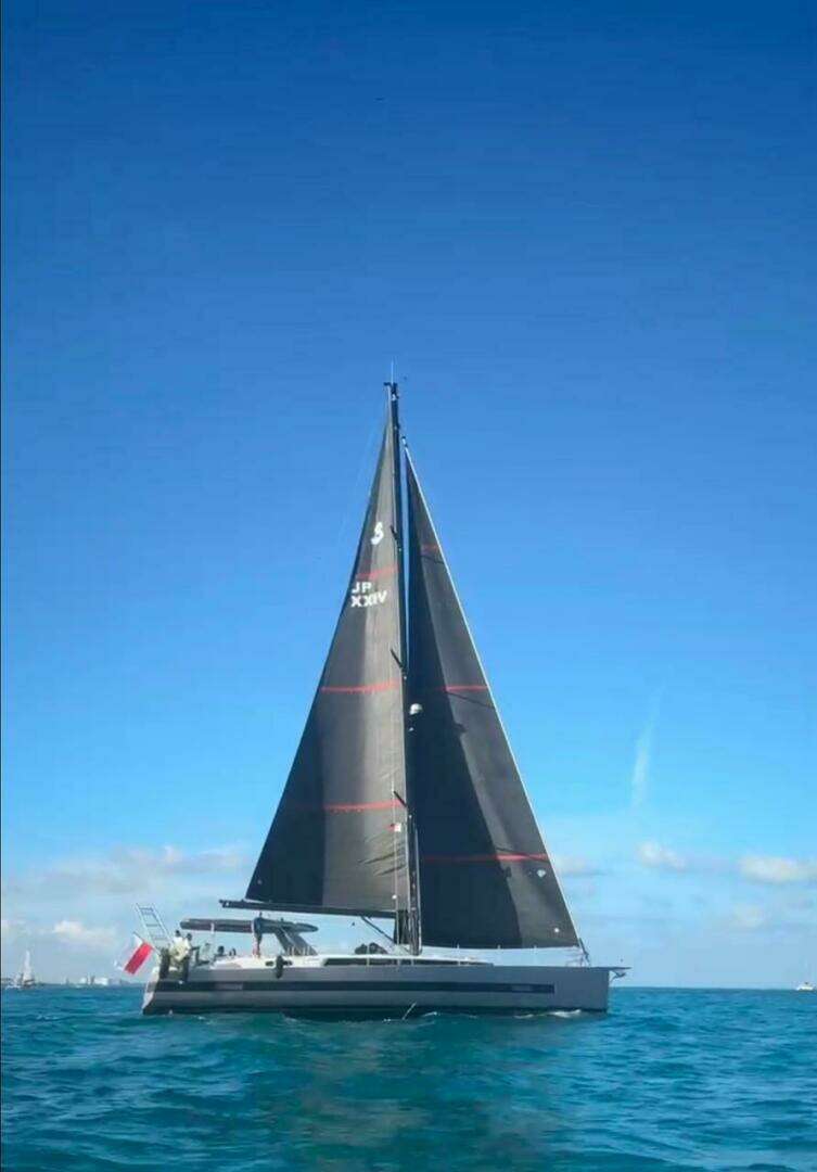 2022 Beneteau Oceanis Yacht 62 - Image 12