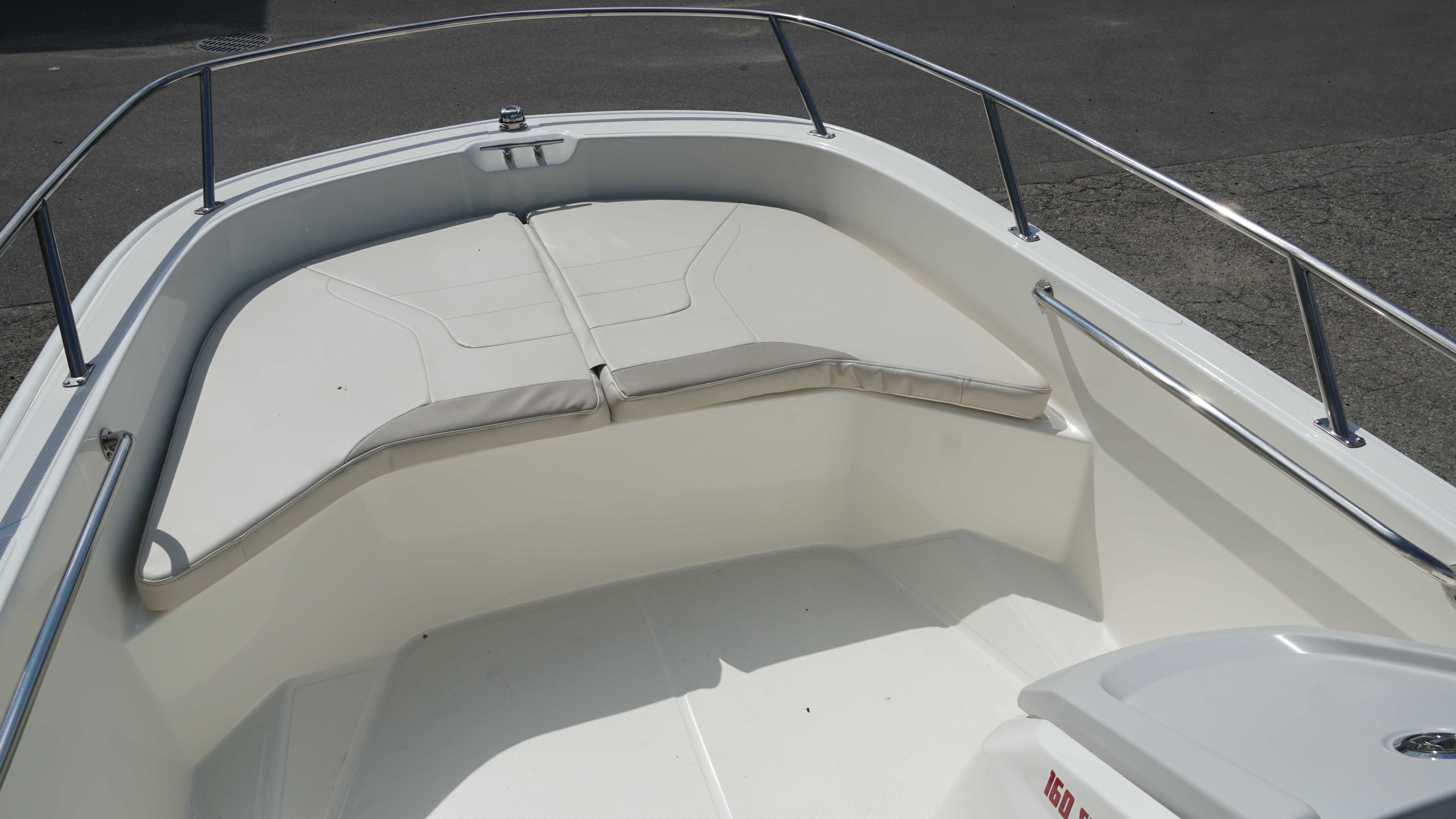 2025 Boston Whaler 160 Super Sport - 8