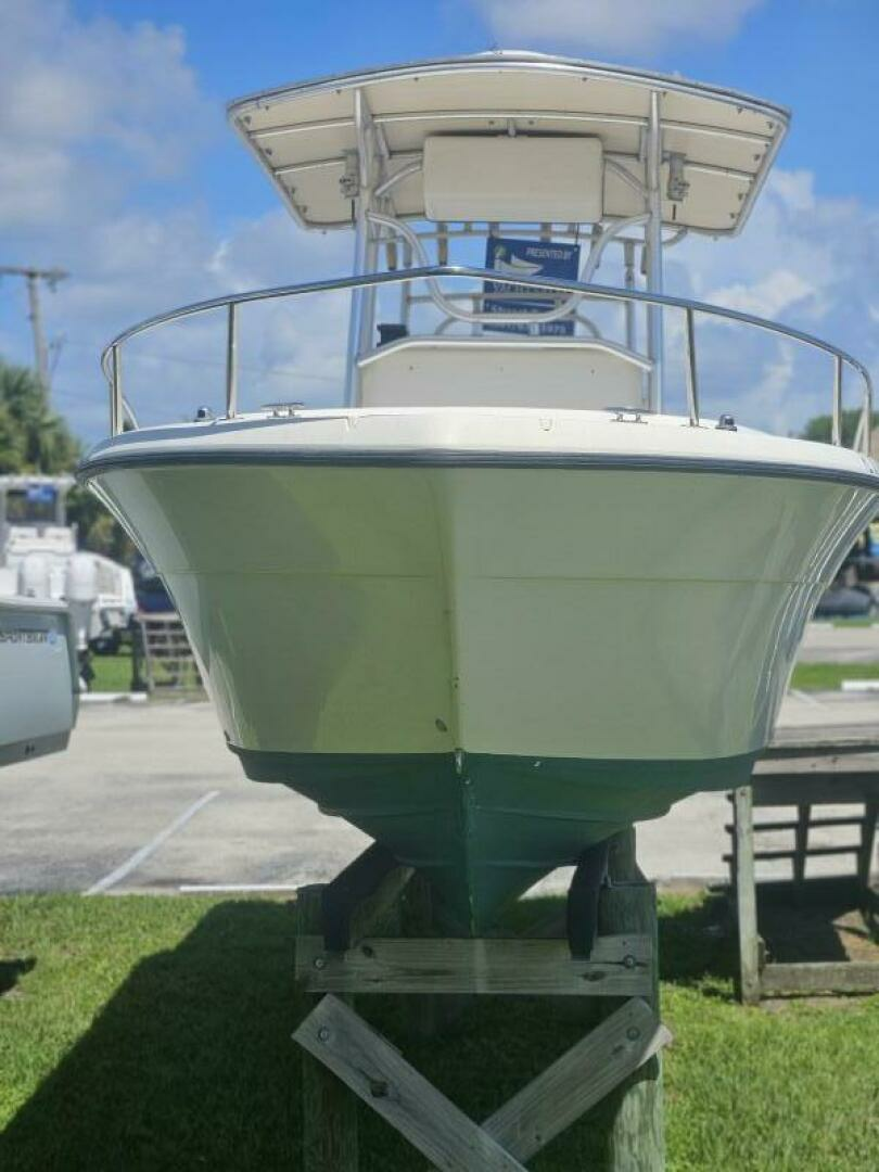 1995 Pursuit 2600 CC - Image 2