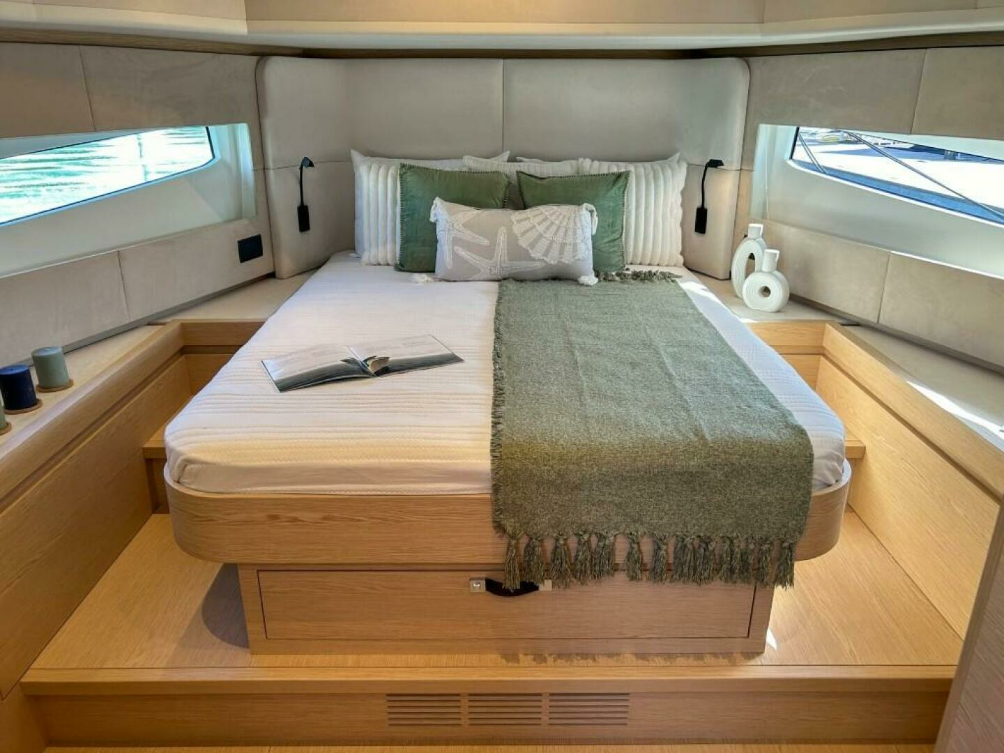 2024 Solaris 52 open - Image 25