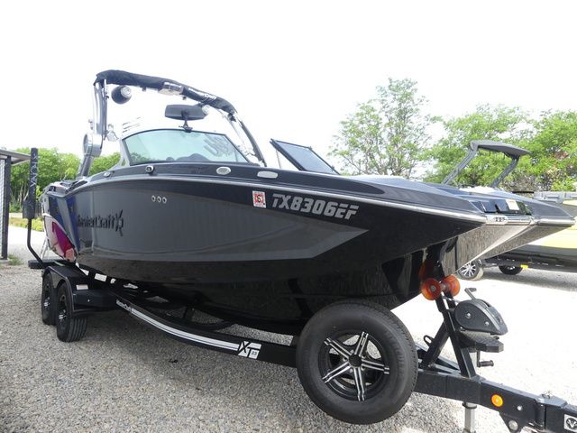 2017 MasterCraft X23 CUSTOM - 5