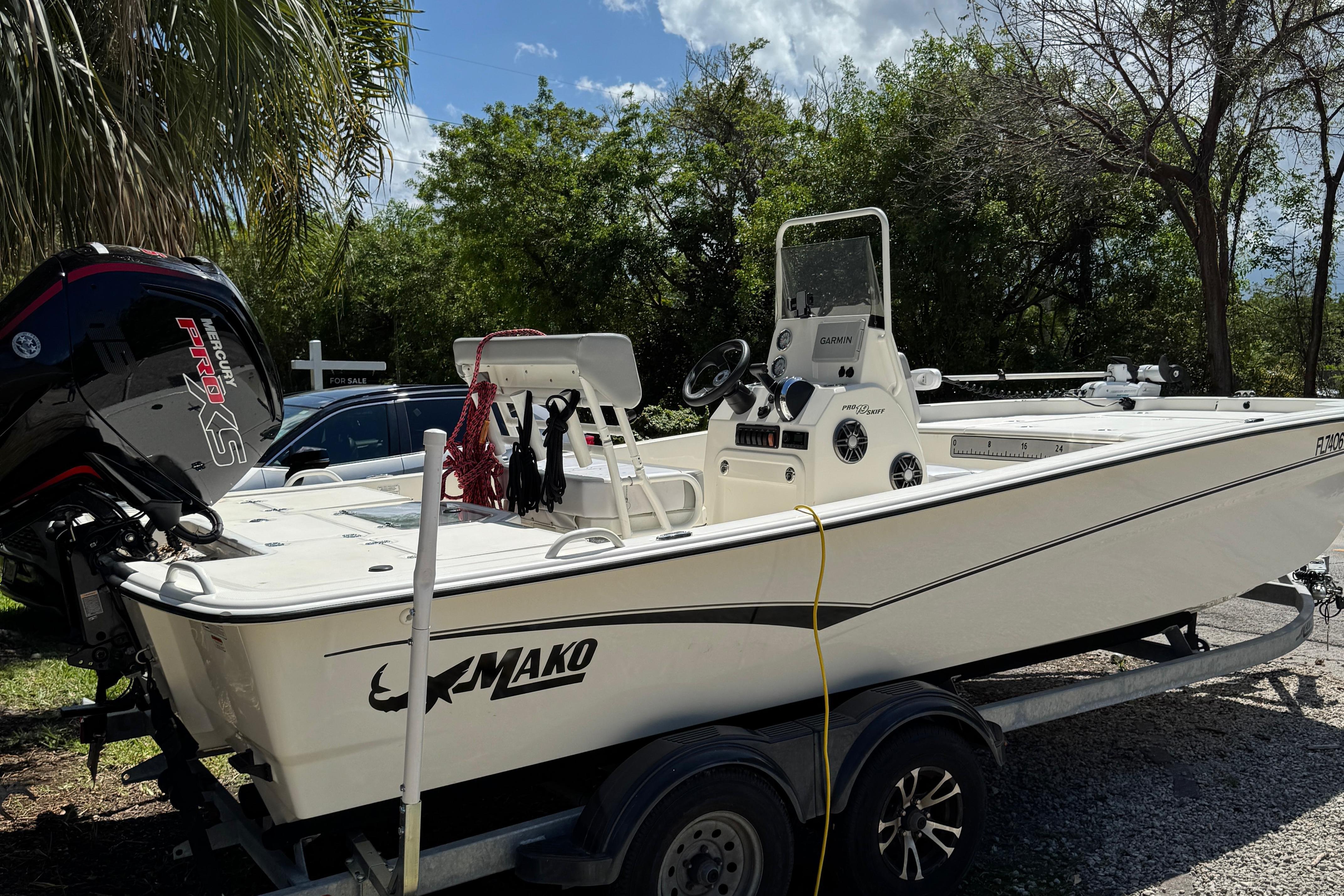 2025 Mako Pro Skiff 19 CC