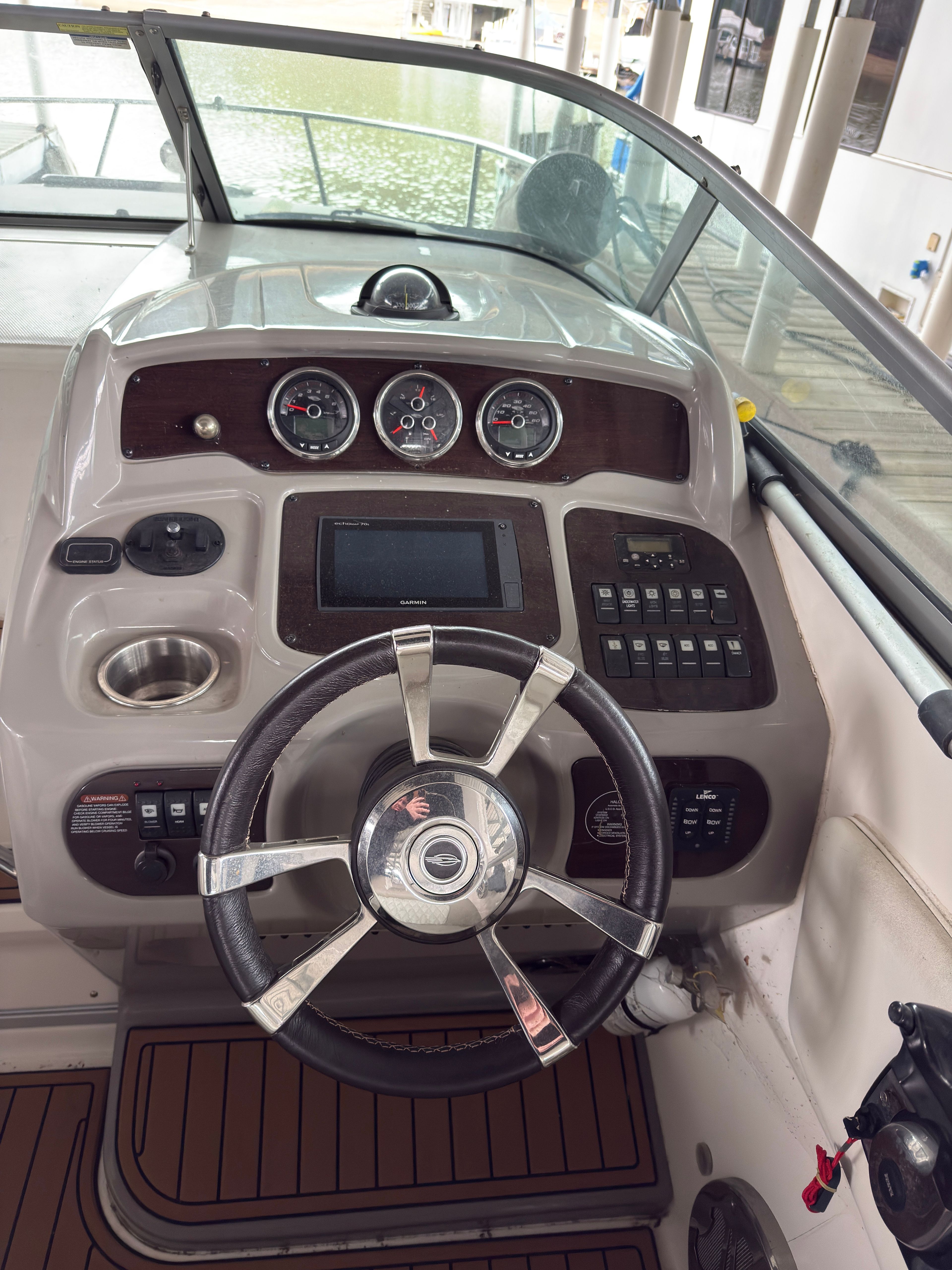 2014 CHAPARRAL 270 SIGNATURE - Image 7