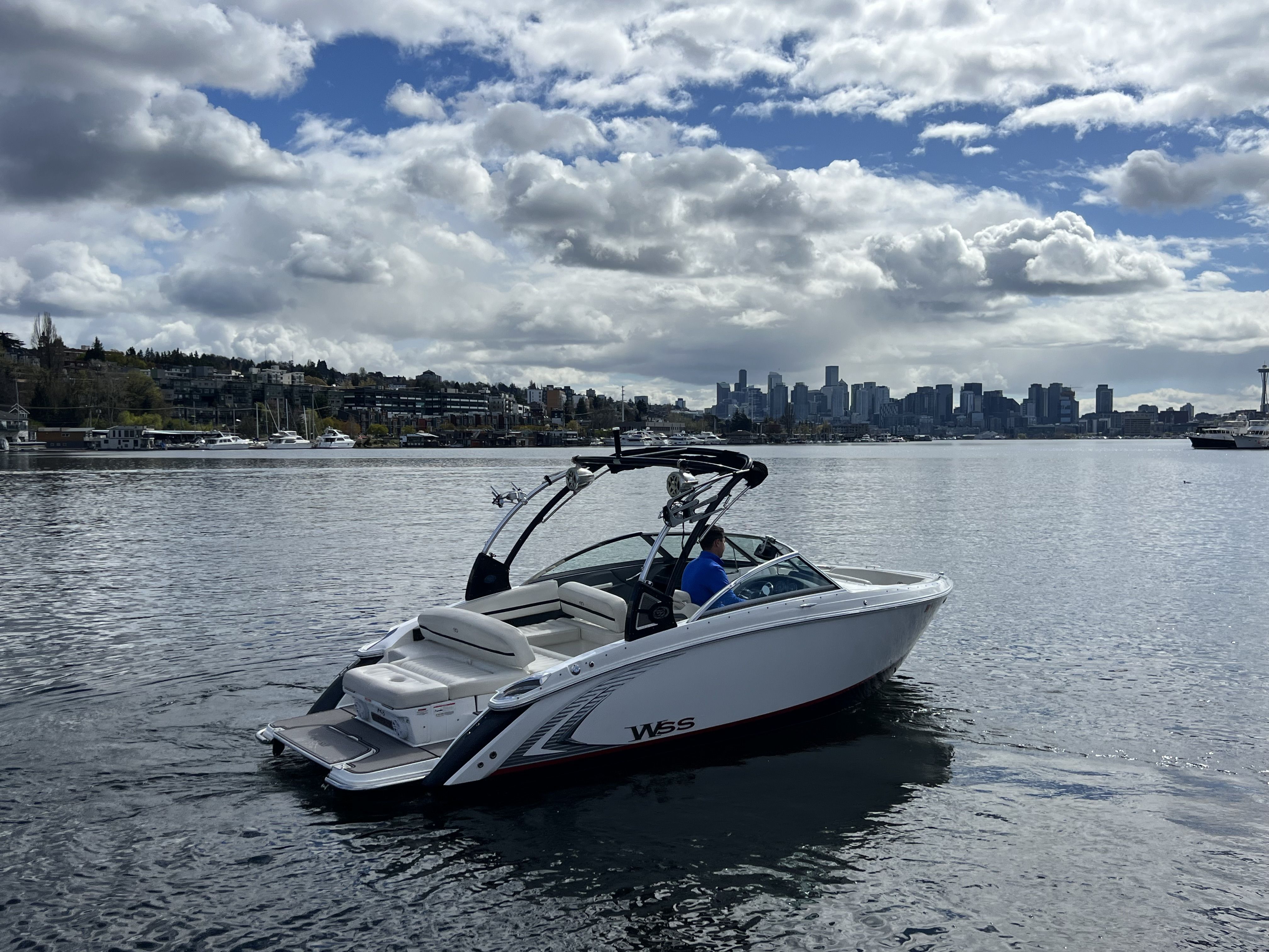 2016 Cobalt R3 WSS Surf - 4
