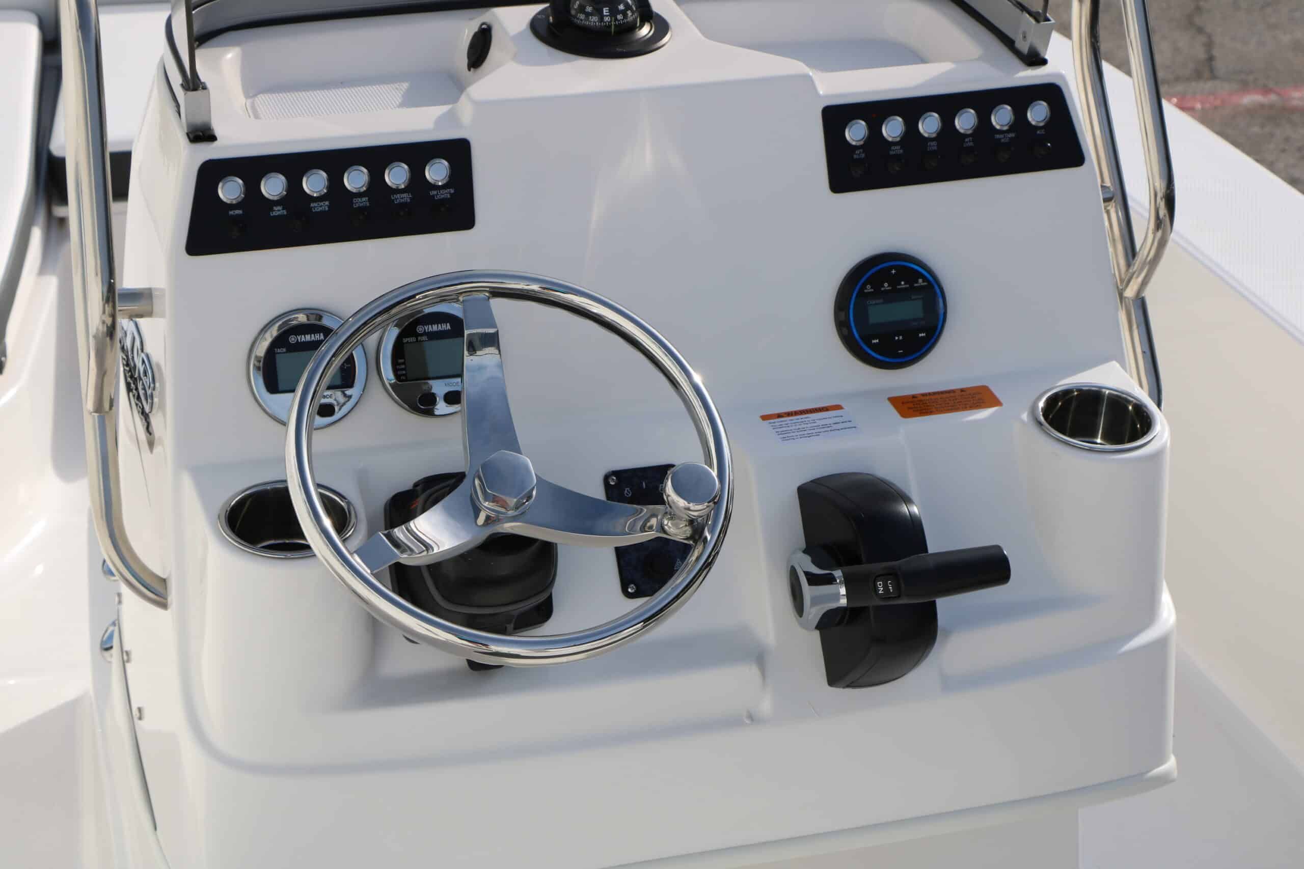 2026 Robalo 206 Cayman - 20