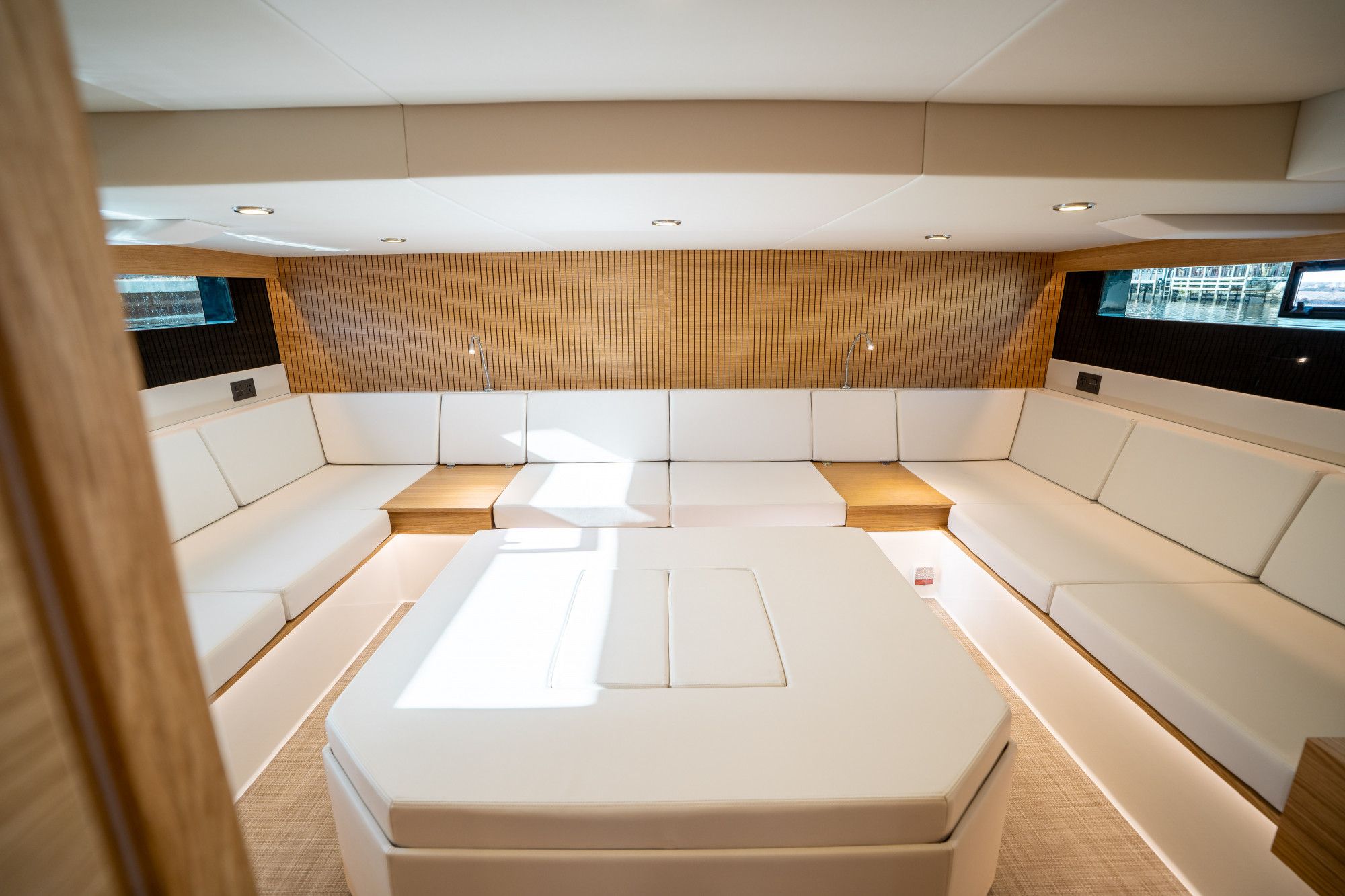 2025 De Antonio Yachts D50 OPEN - 42