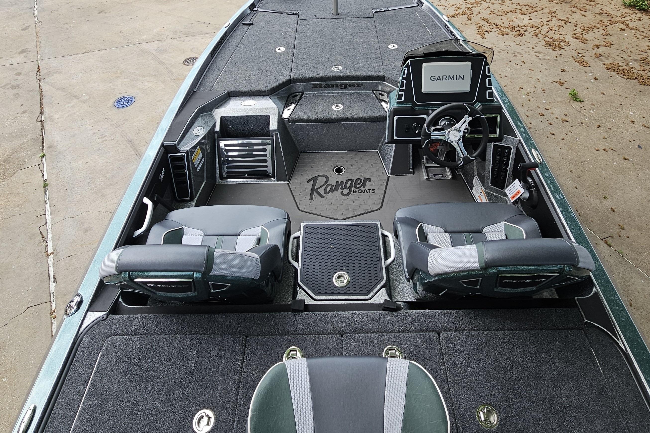 2026 Ranger Z519R Cup-Equipped boat interior with Garmin system and dual seating.