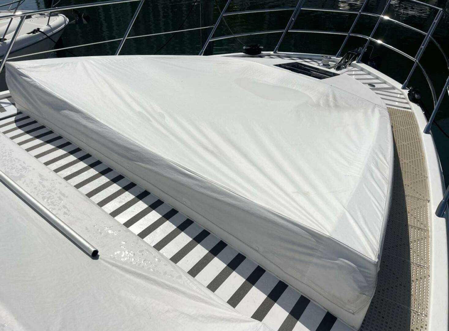 2013 Azimut 55S - Image 13
