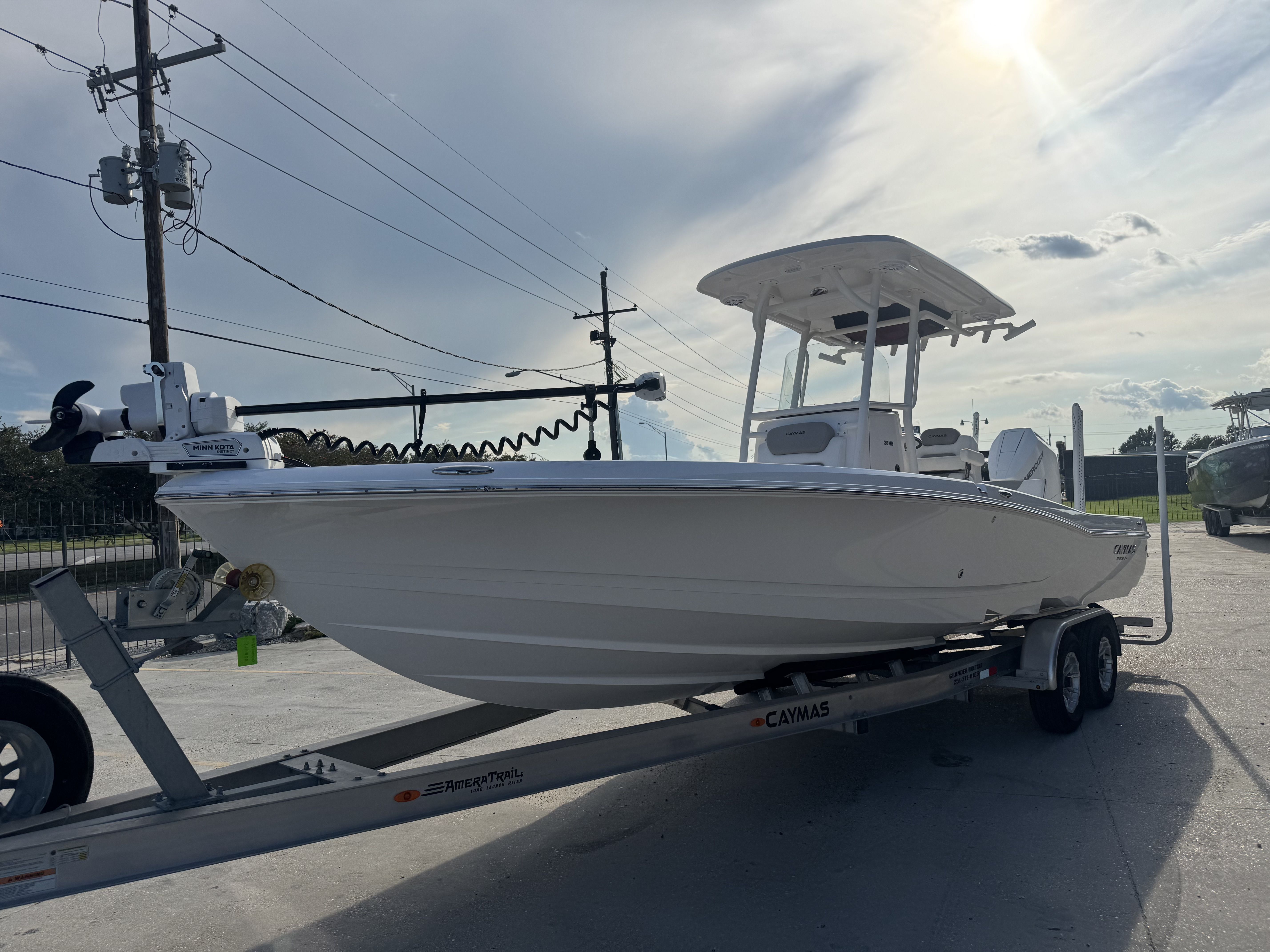 2025 Caymas 28 HB - 11