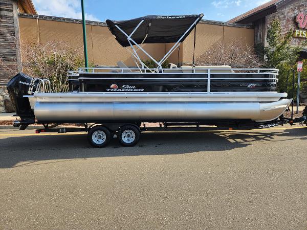 2024 Sun Tracker Sportfish 24 XP3