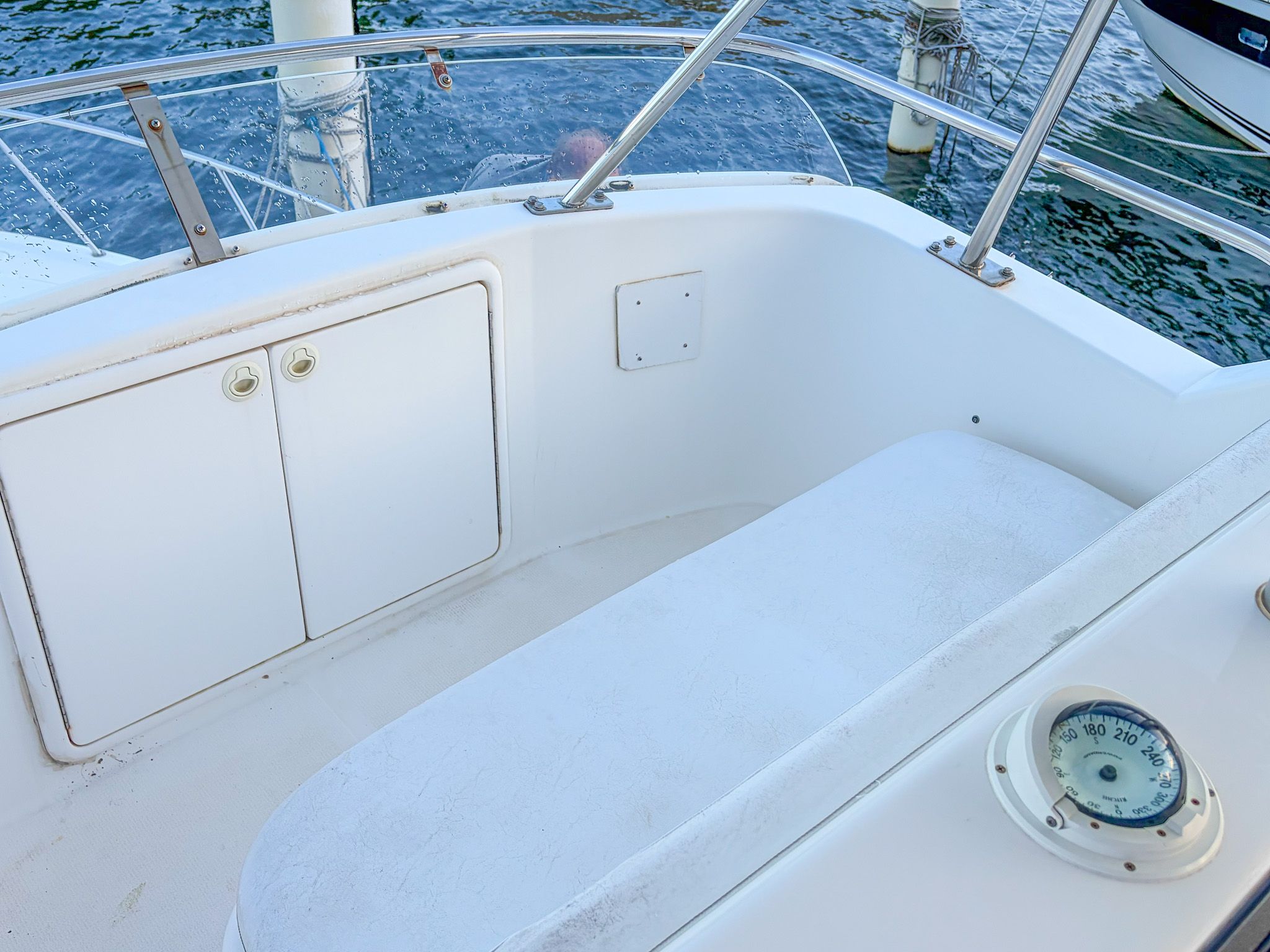 2002 Wellcraft 350 Coastal - 13