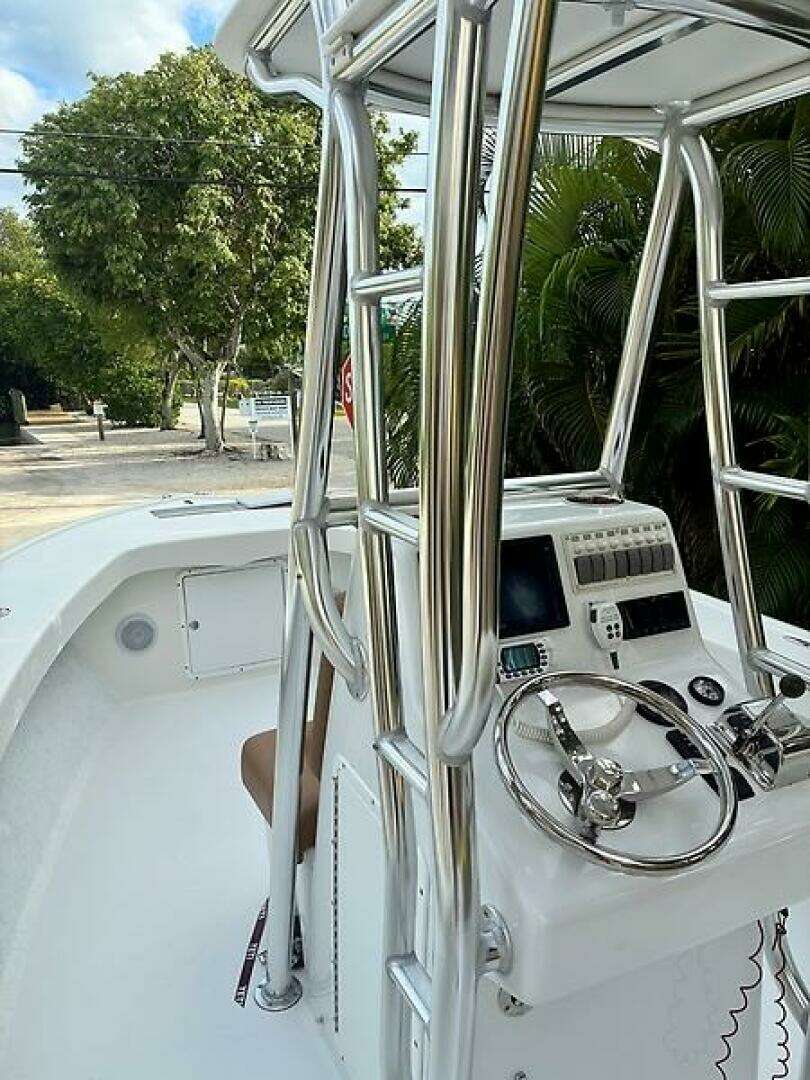 2020 Croswait Custom 21 Center Console - Image 10