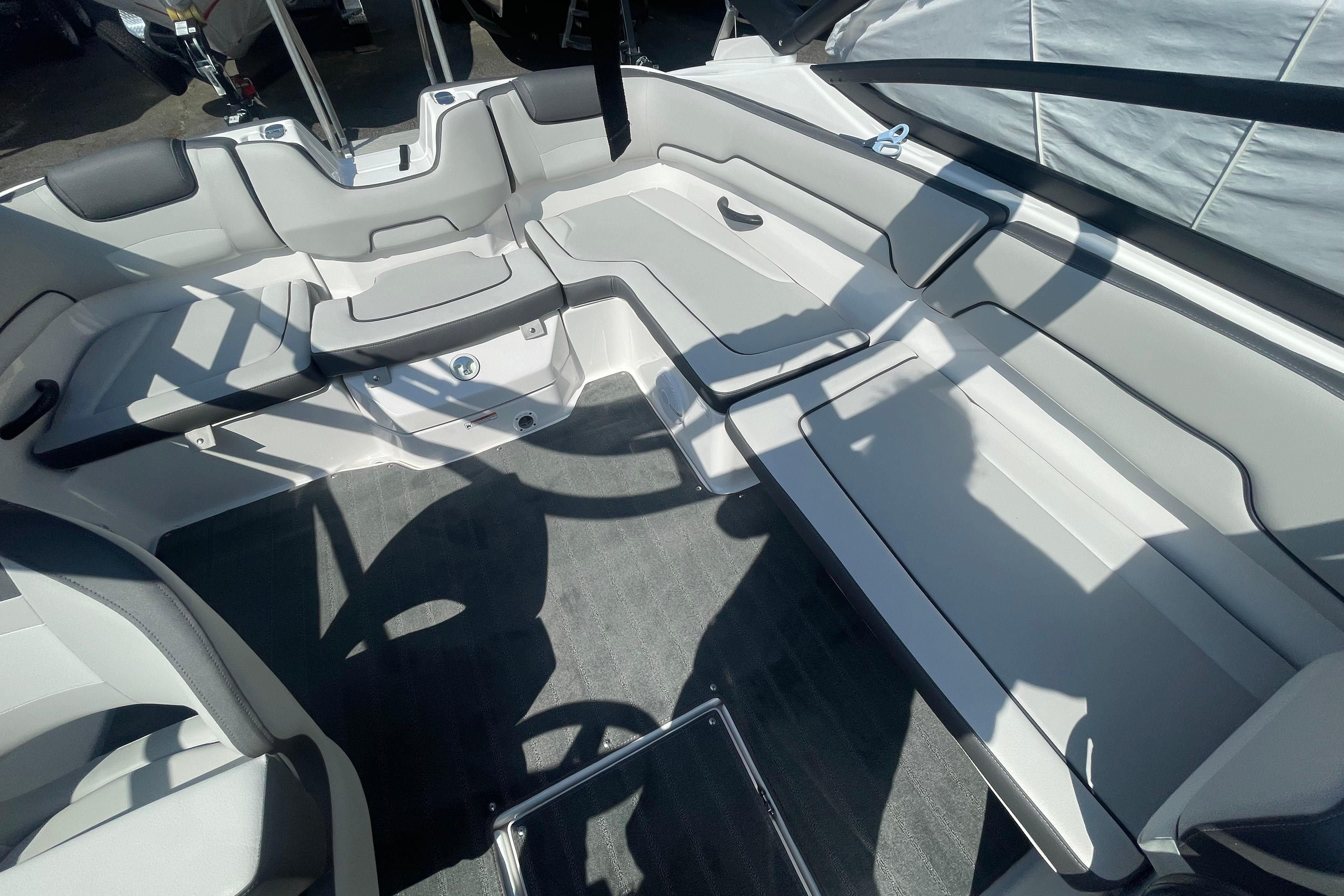 2026 Yamaha Boats AR190 interior with spacious seating and modern design.
