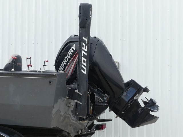 2016 Tracker Targa V-18 WT - 4