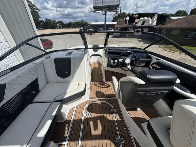 2018 Nautique G23 - 6