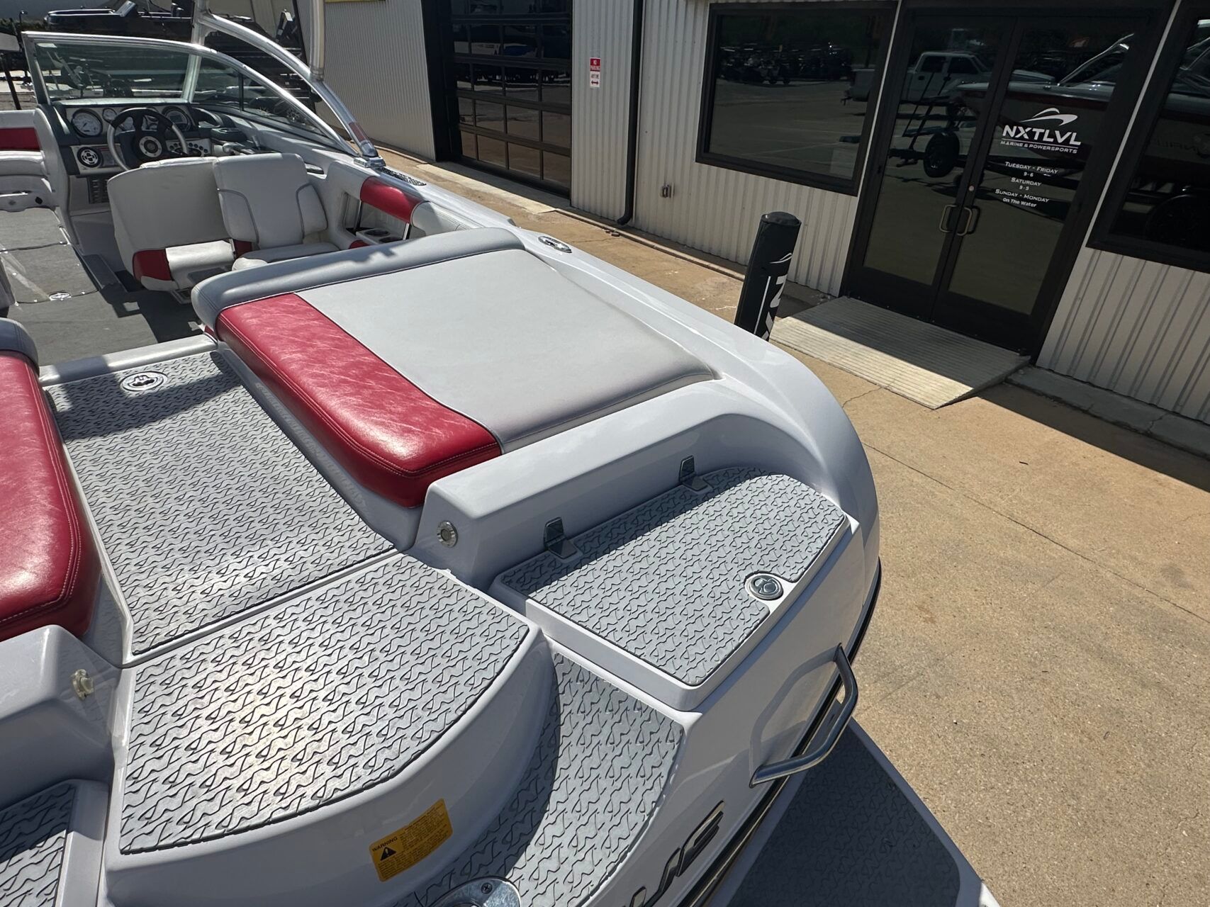 2008 Nautique 236 Team Edition - 18