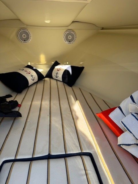 2013 Chris-Craft Corsair 22 - 12