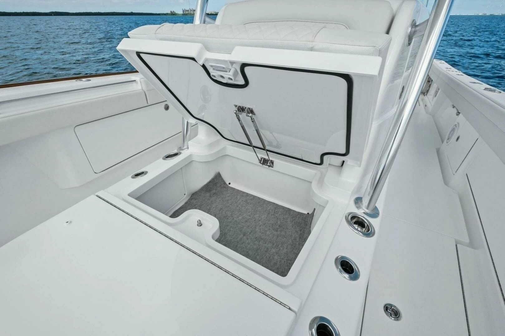 2026 Valhalla Boatworks V-37 - Image 11