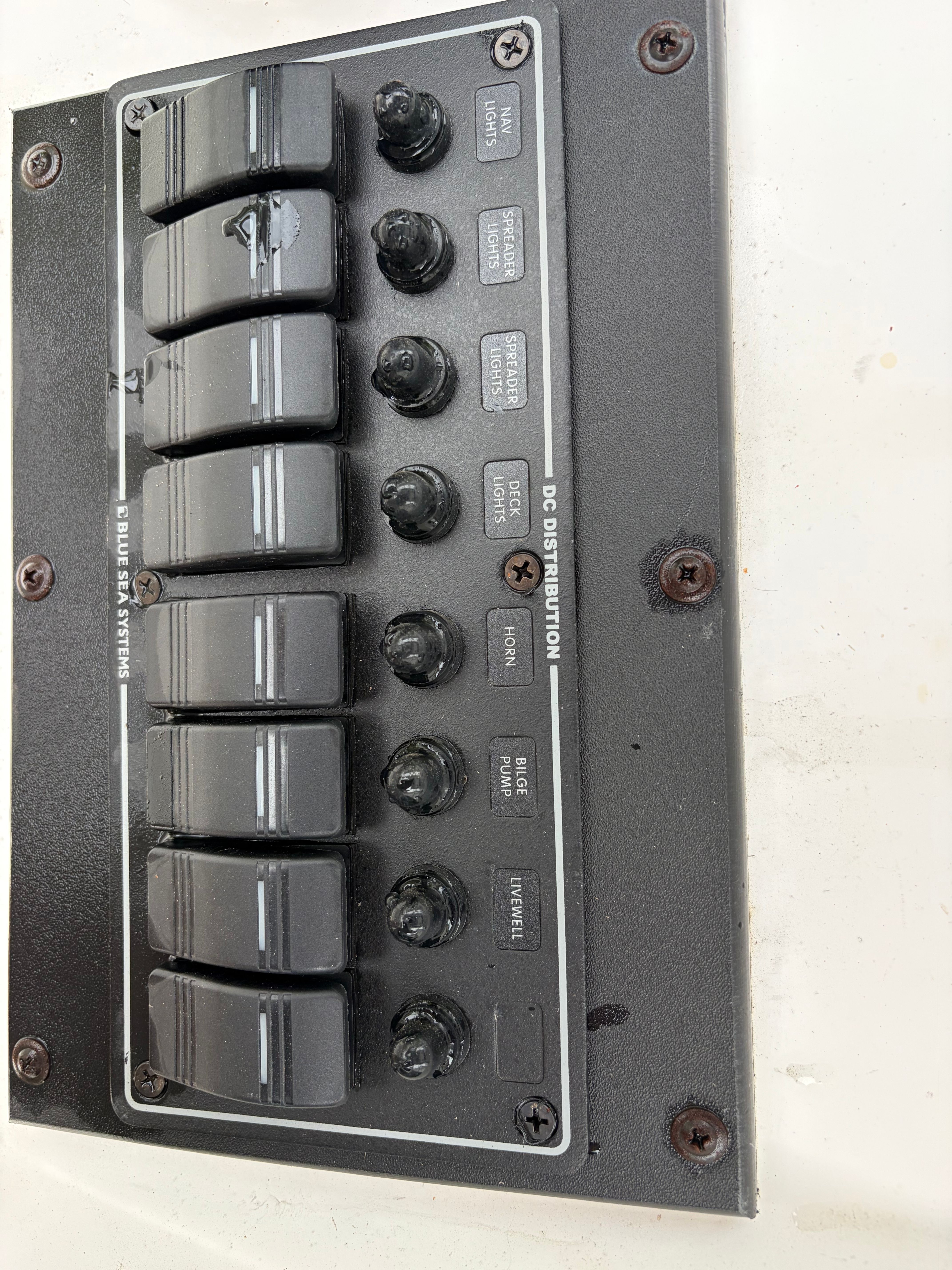 2001 Cobia 214 Center Console - 8