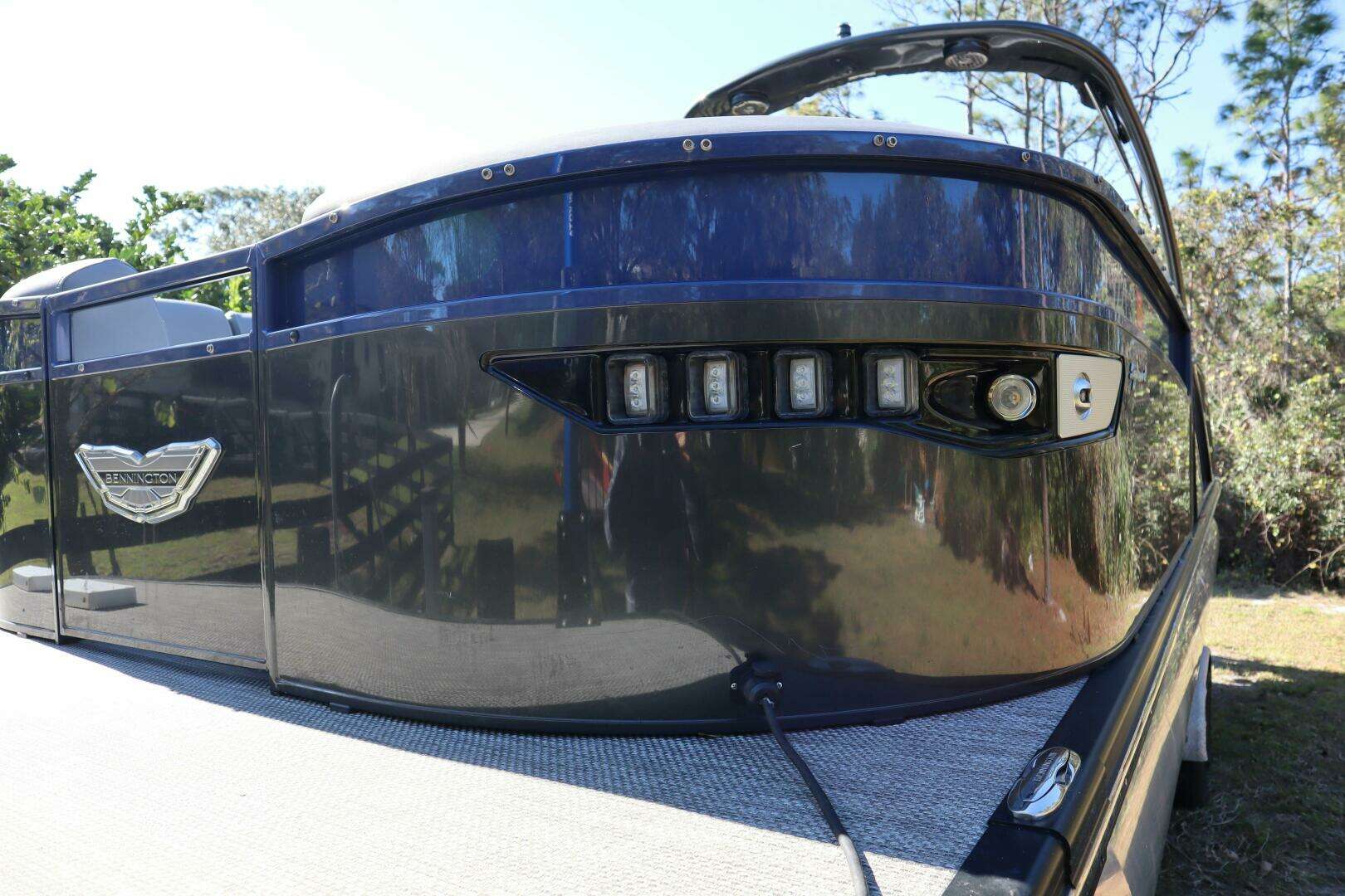 2021 Bennington RX25 Sport - Image 13
