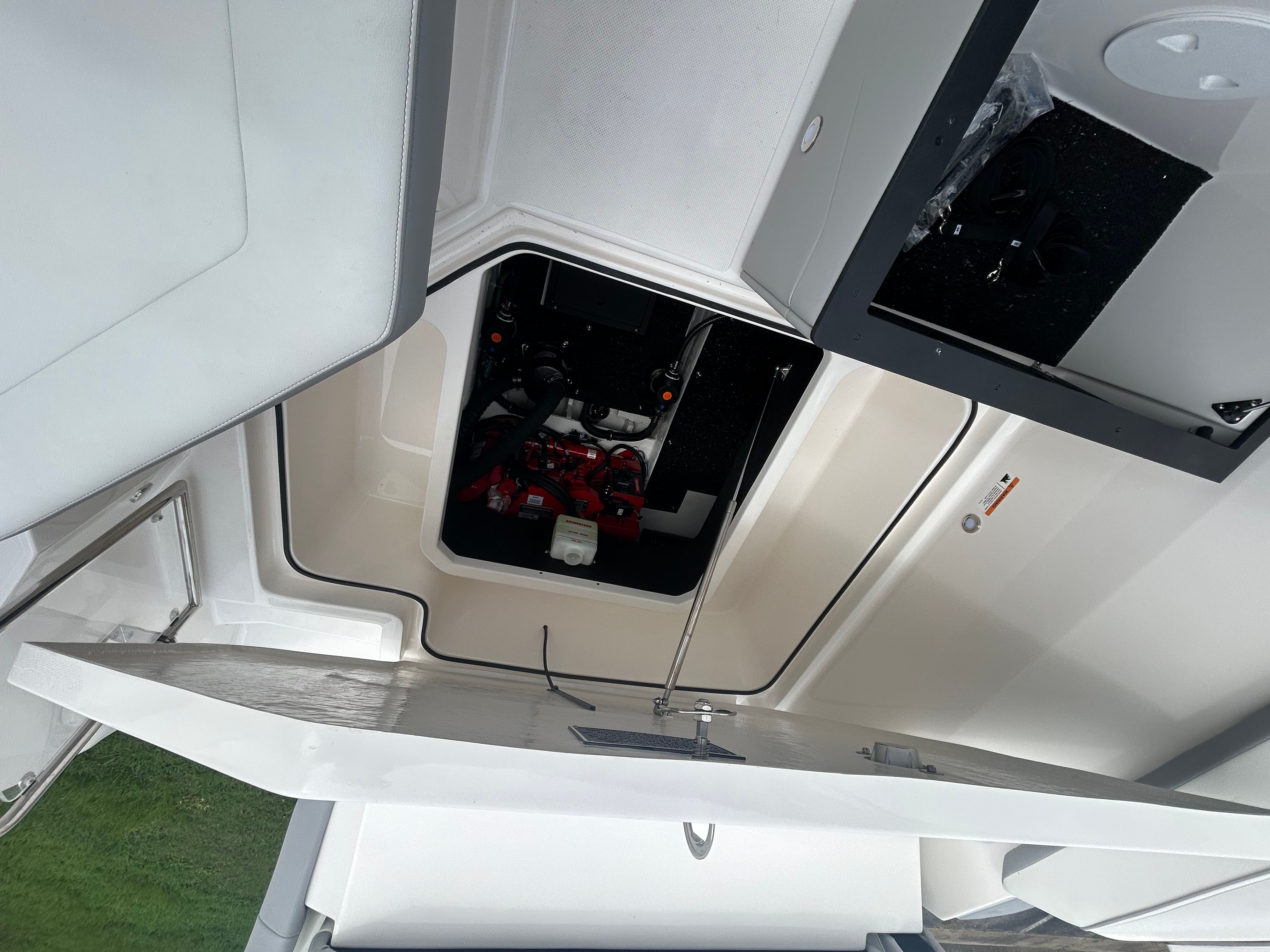 2026 REGAL 26 XO - Image 13