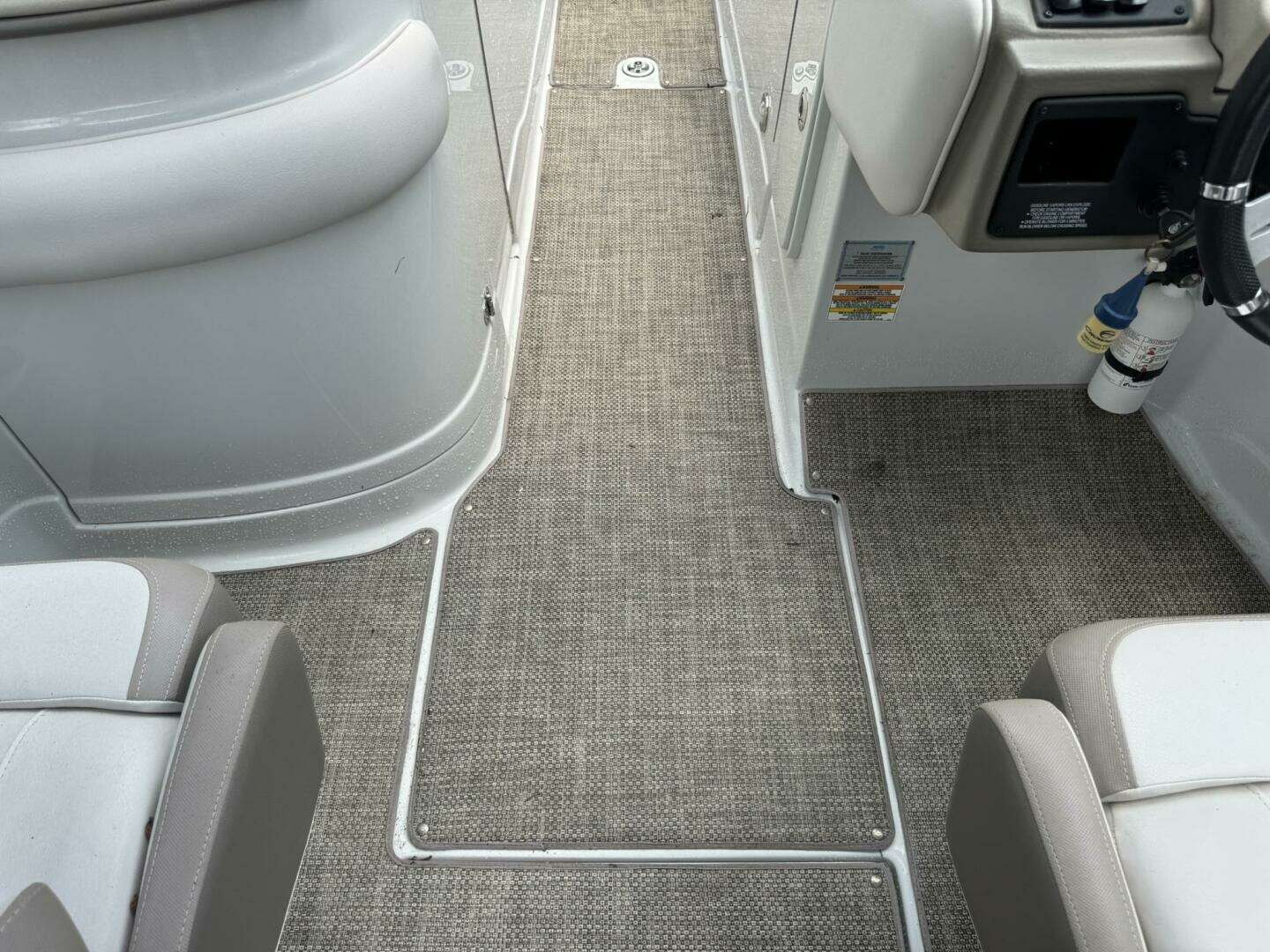 2017 Crownline E 6XS - Image 24