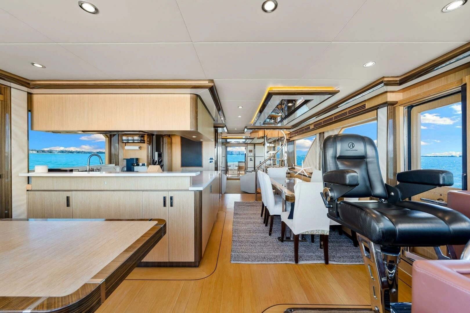 2010 Ocean Alexander 83 Motor Yacht - Image 26