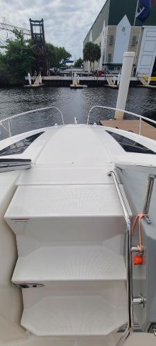 2015 Bayliner 642 Overnighter - 10