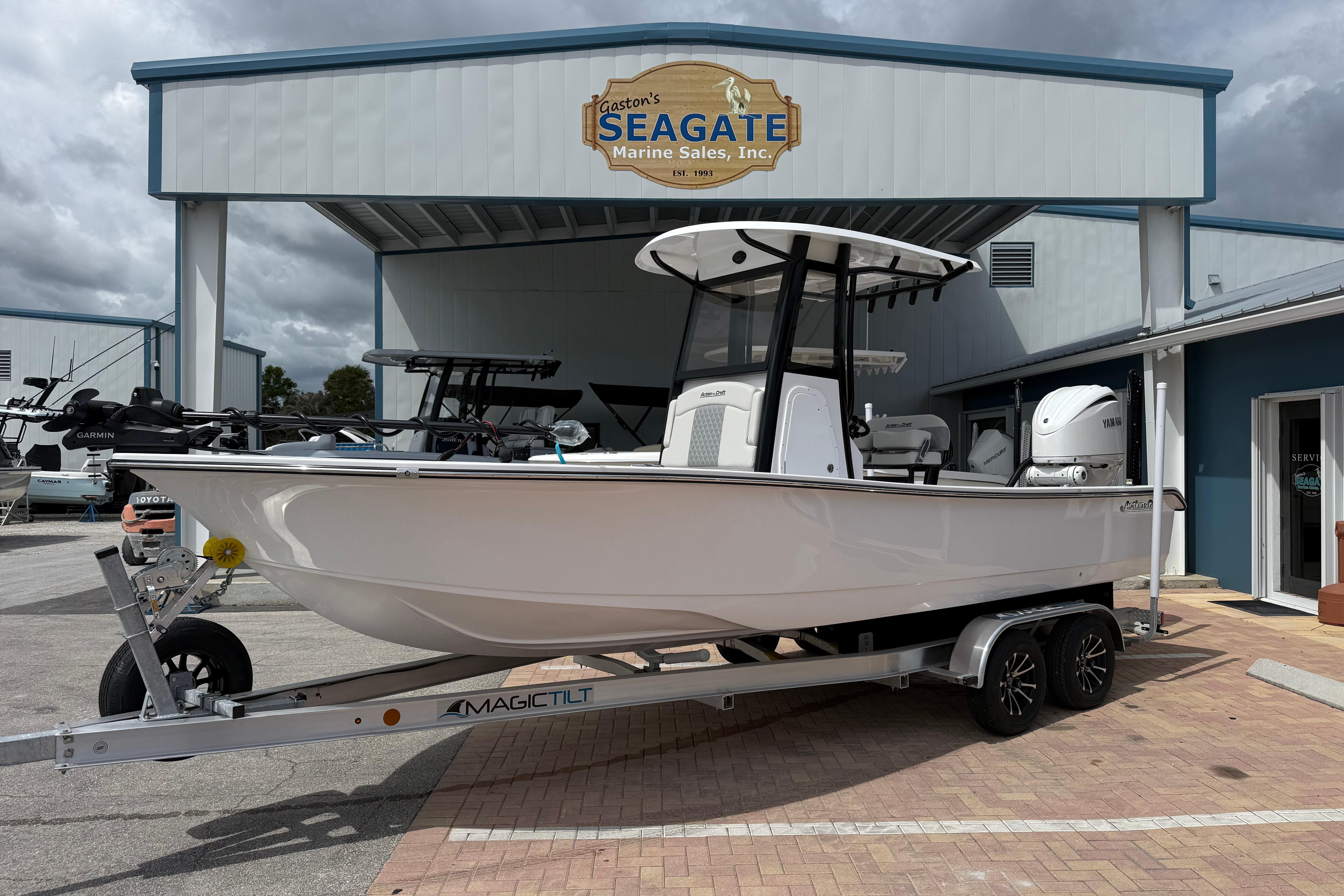 2026 Action Craft 24 Coastal Bay