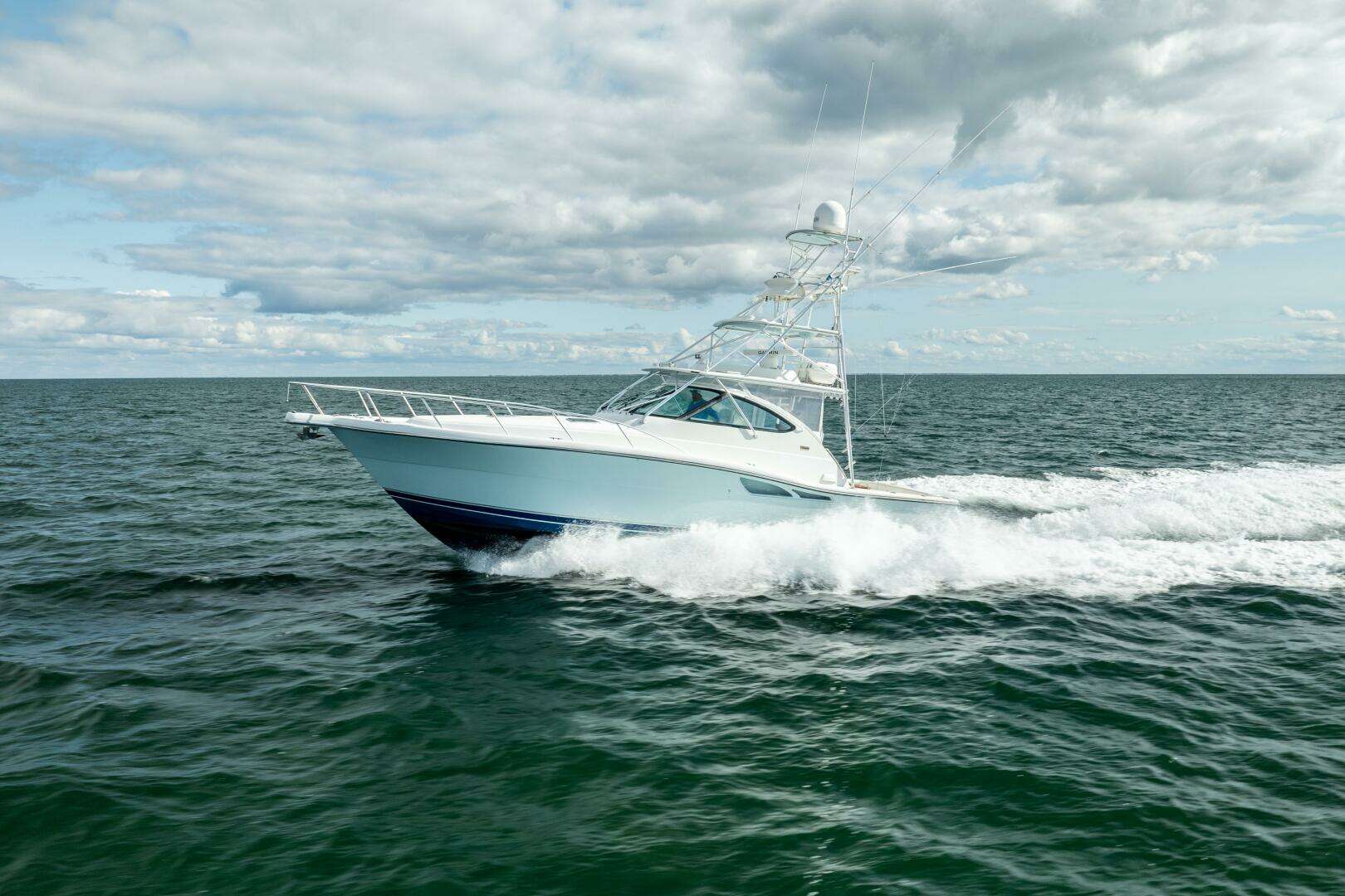 2007 Tiara Yachts 4200 Open - Image 11