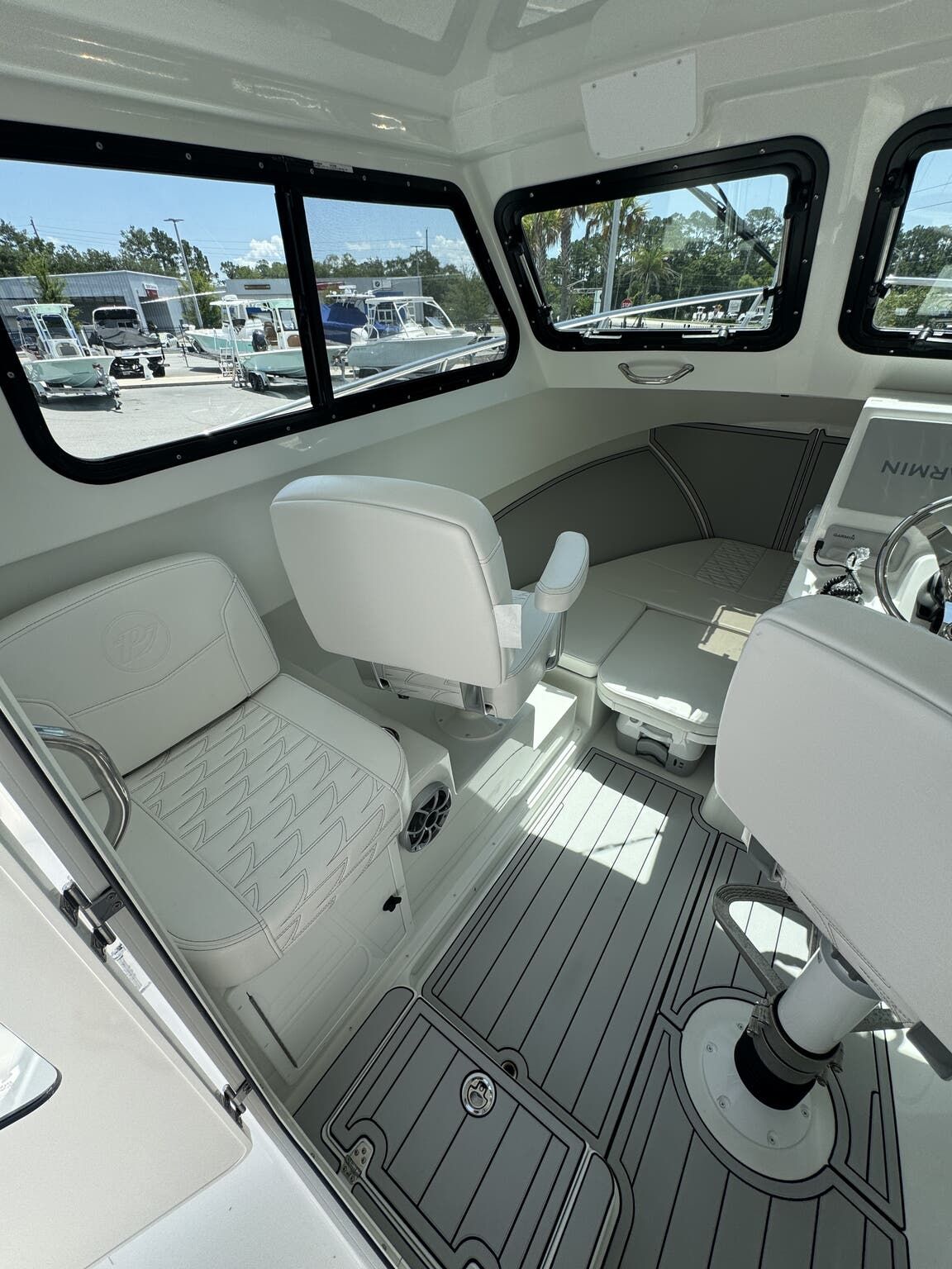 2027 Parker 247 Explorer Explorer - 12
