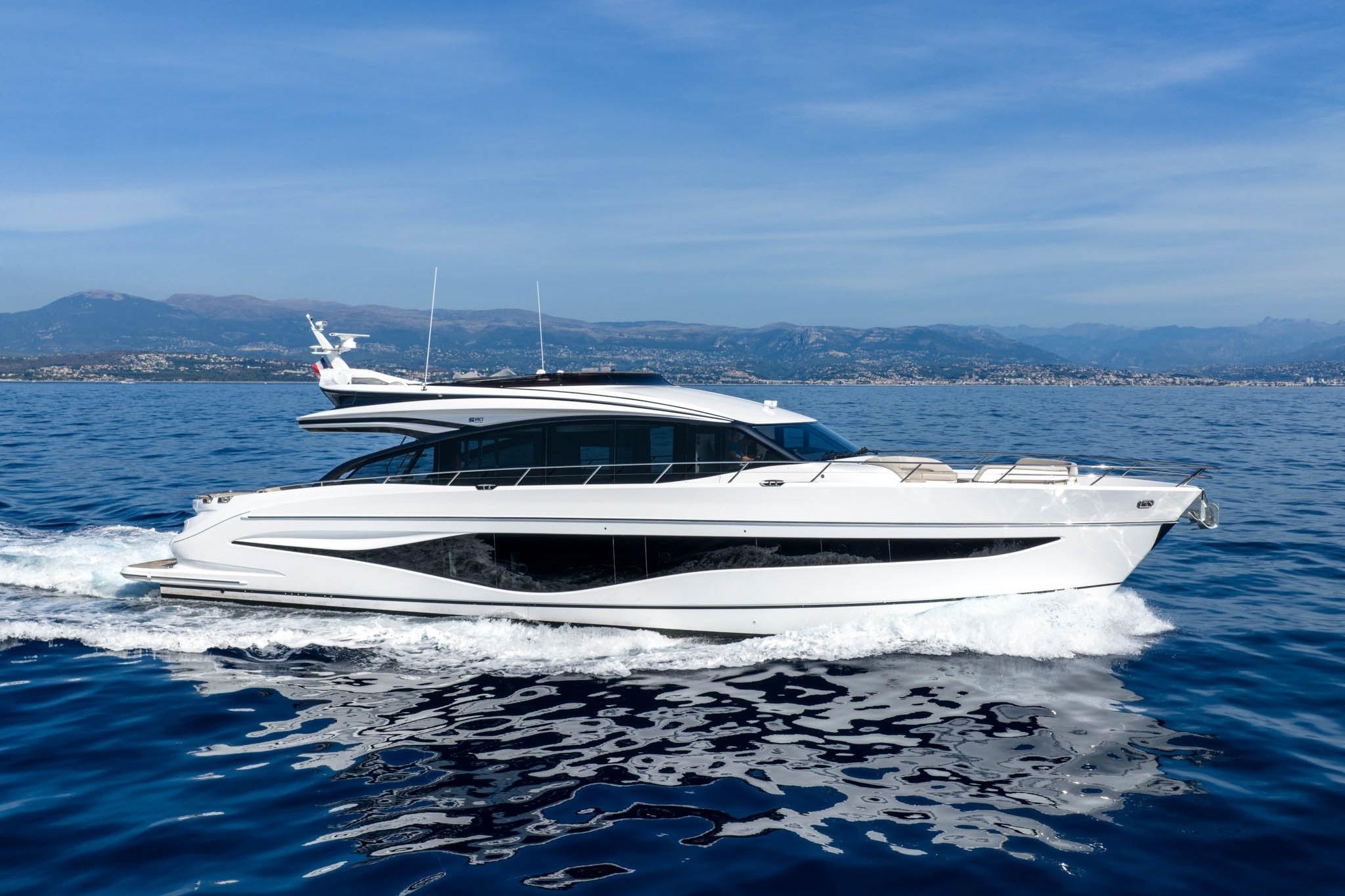 2025 Princess S80