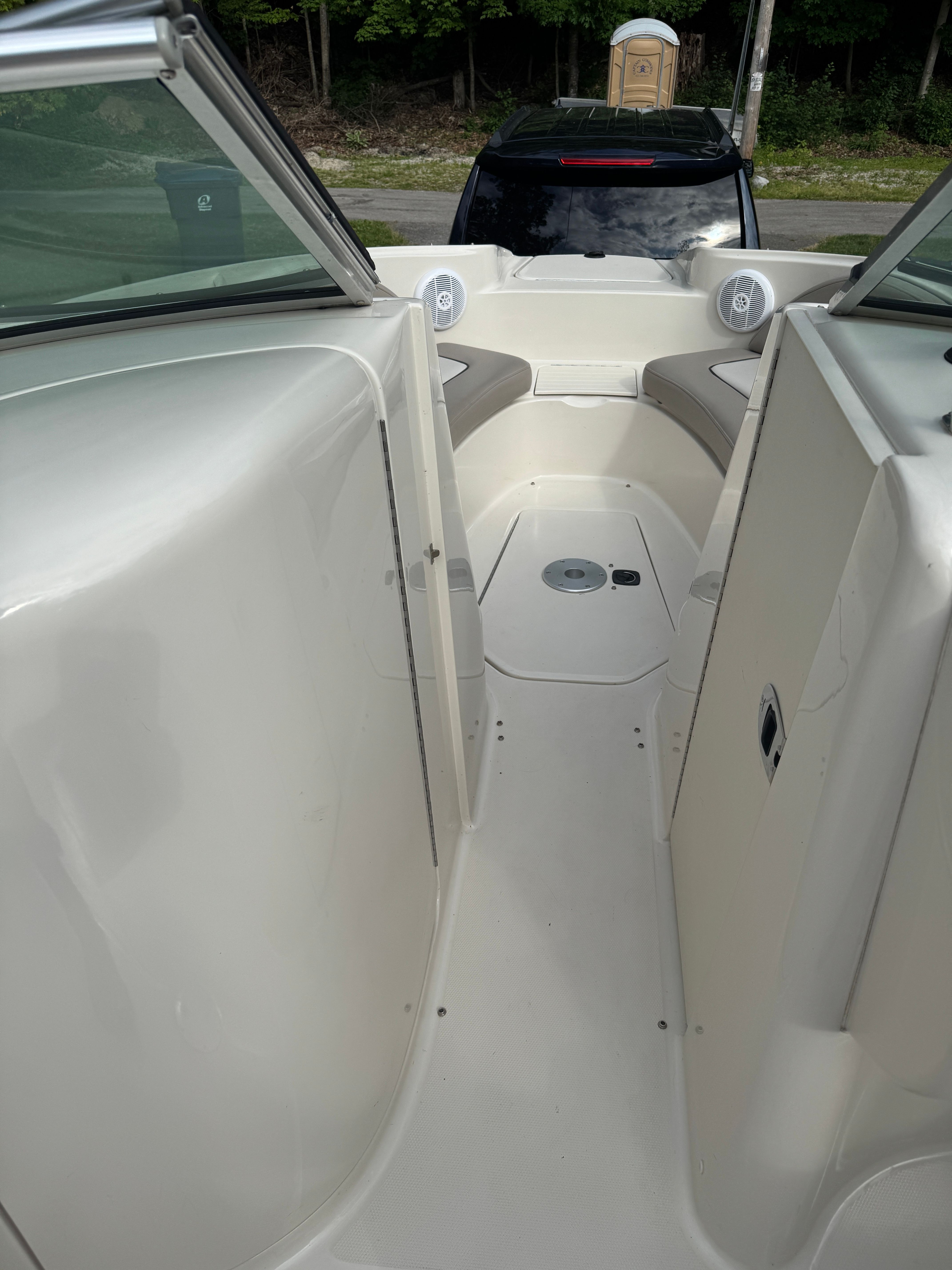 2002 Sea Ray 220 Sundeck - 47