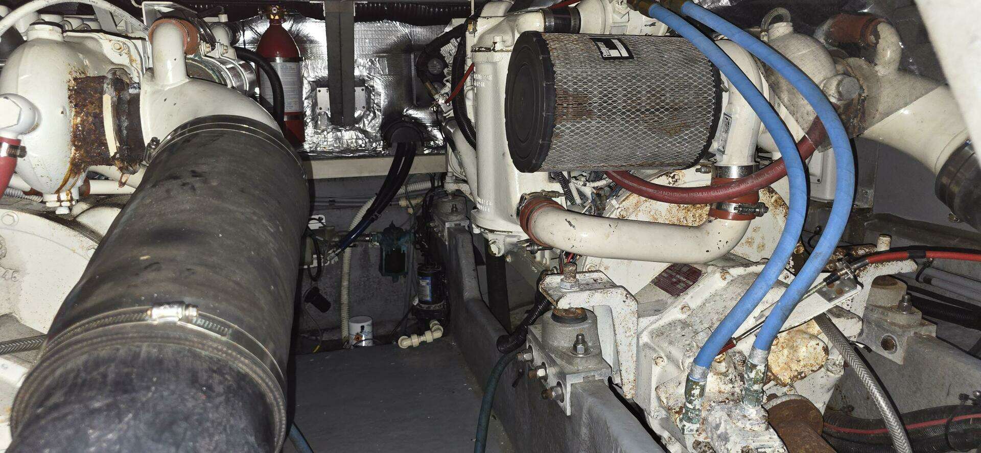 1992 Sea Ray 400 Express - Image 10