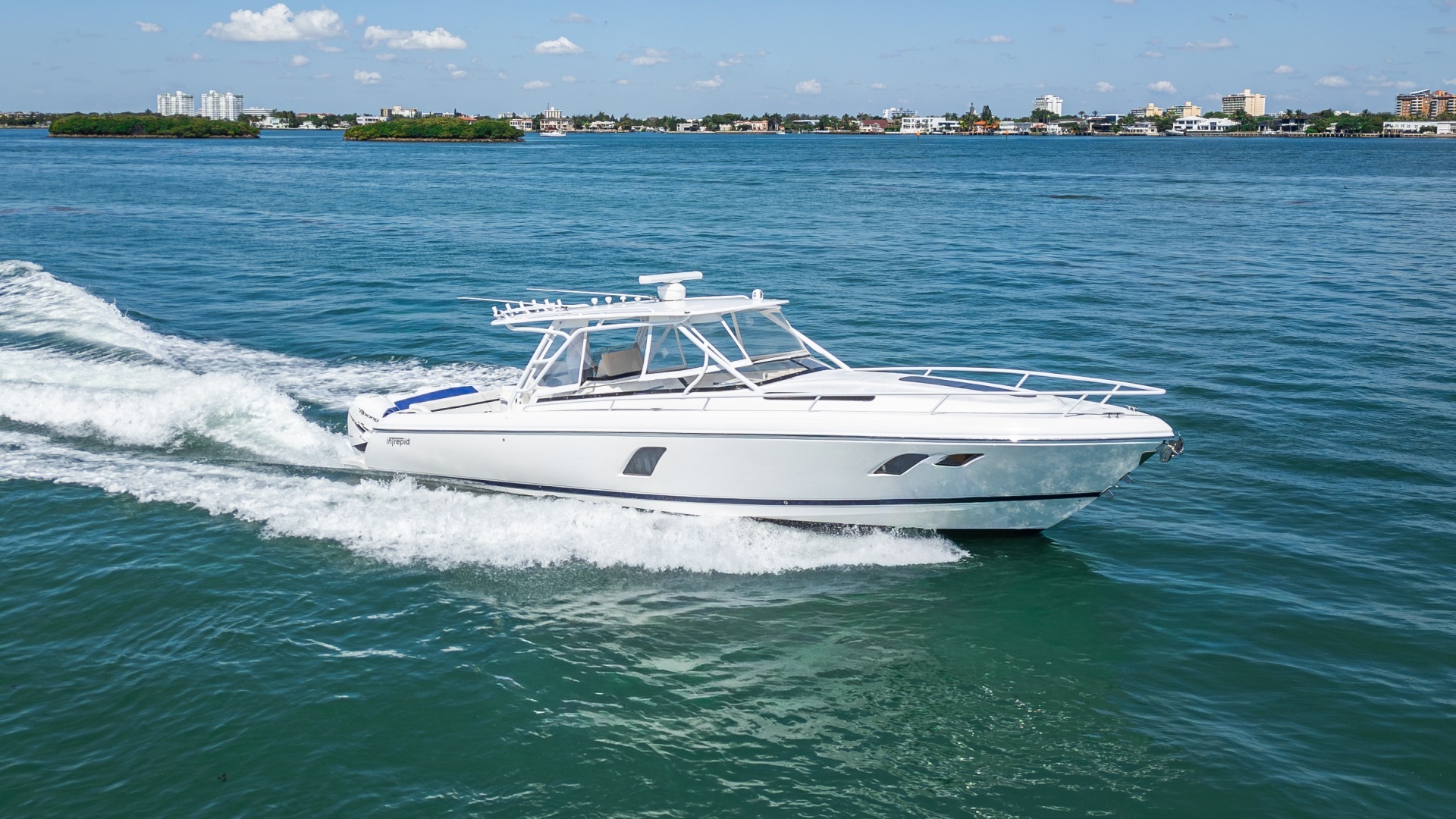 2014 Intrepid 400 Cuddy - Image 6