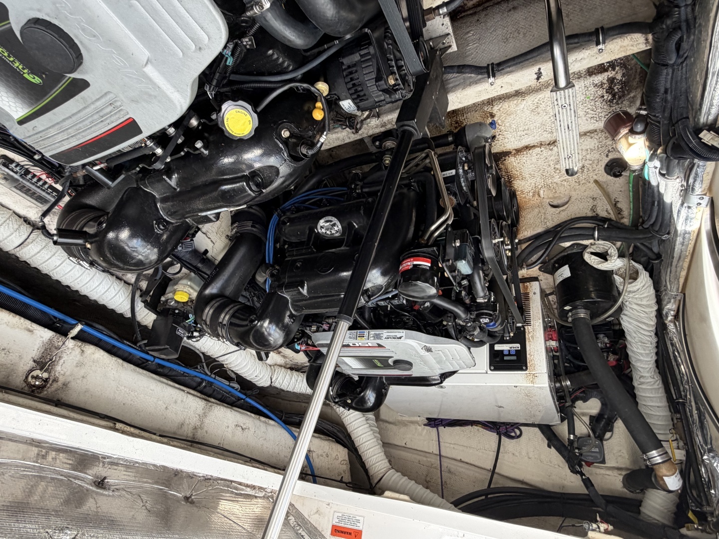 2013 Rinker 360 Express Cruiser - Image 59