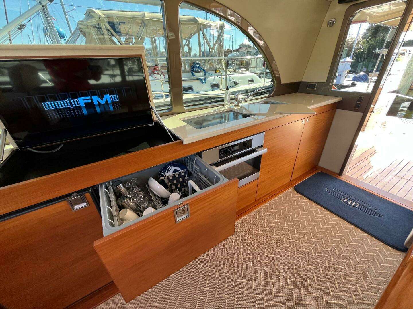 2016 Palm Beach Motor Yachts PB50 - Image 65