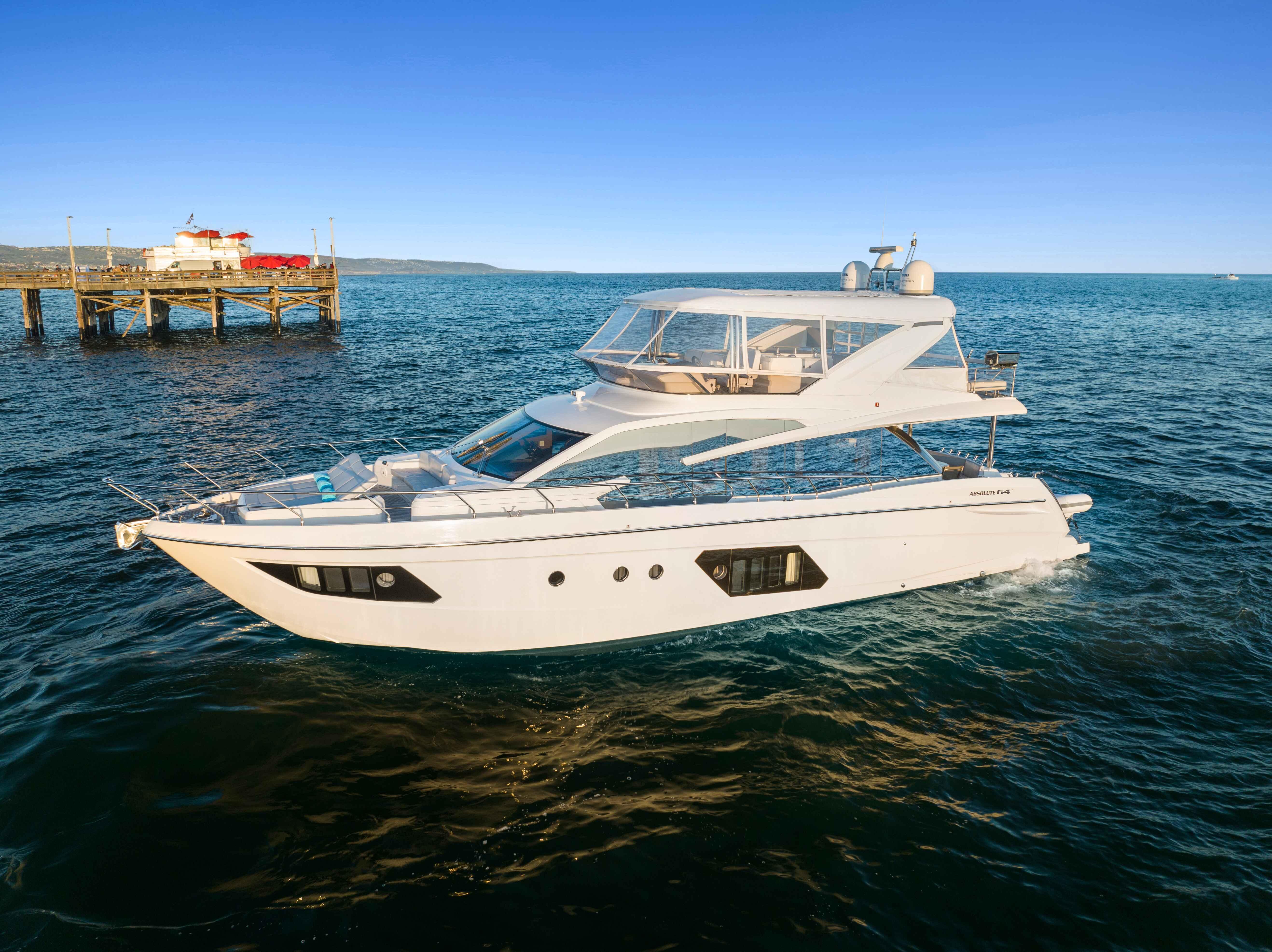 2015 Absolute 64 Fly