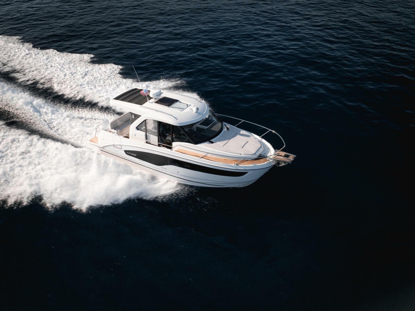 2027 Beneteau Antares 9 - Image 24