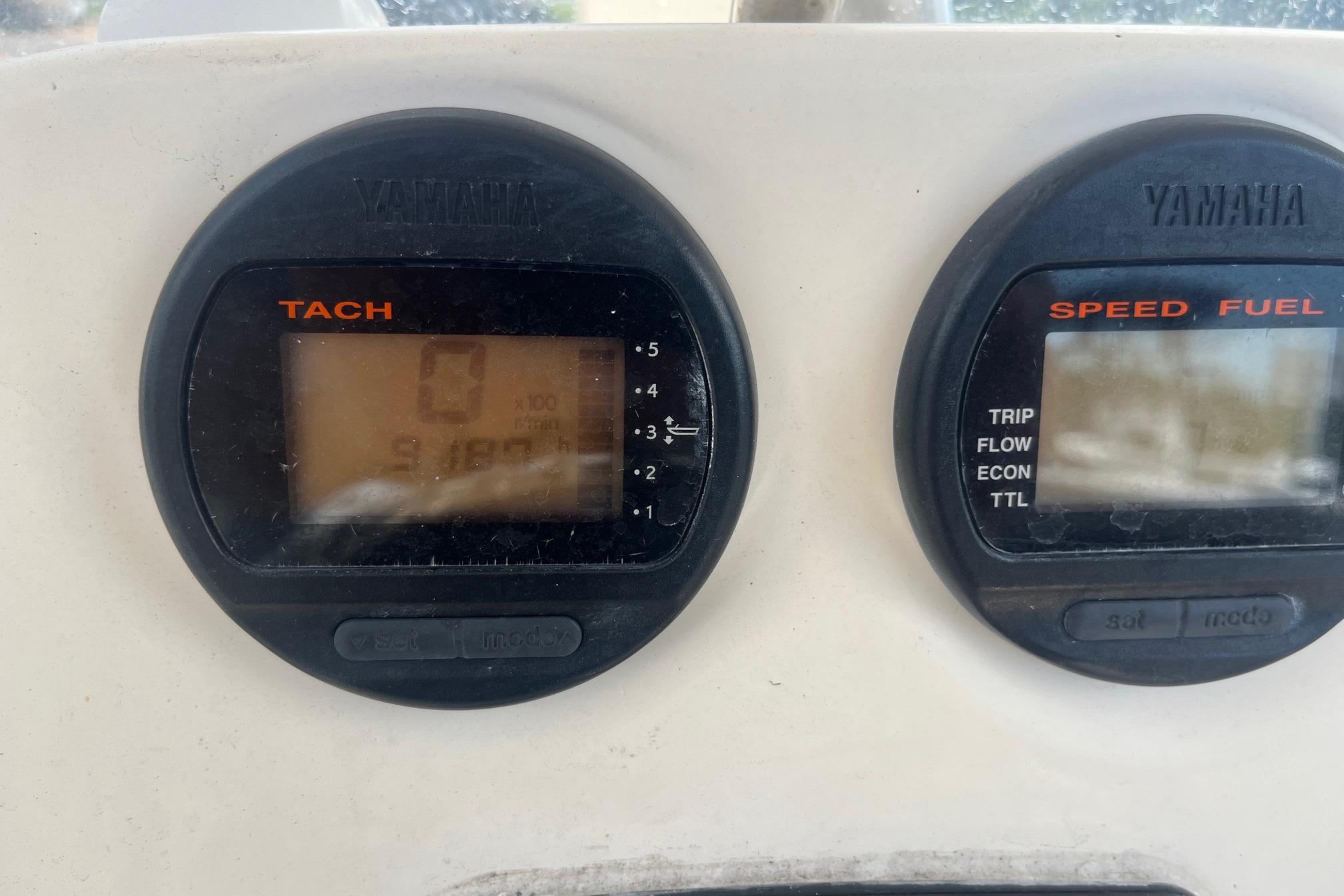 Yamaha tachometer and speed fuel gauges on 2009 Scout 221 Winyah Bay boat.