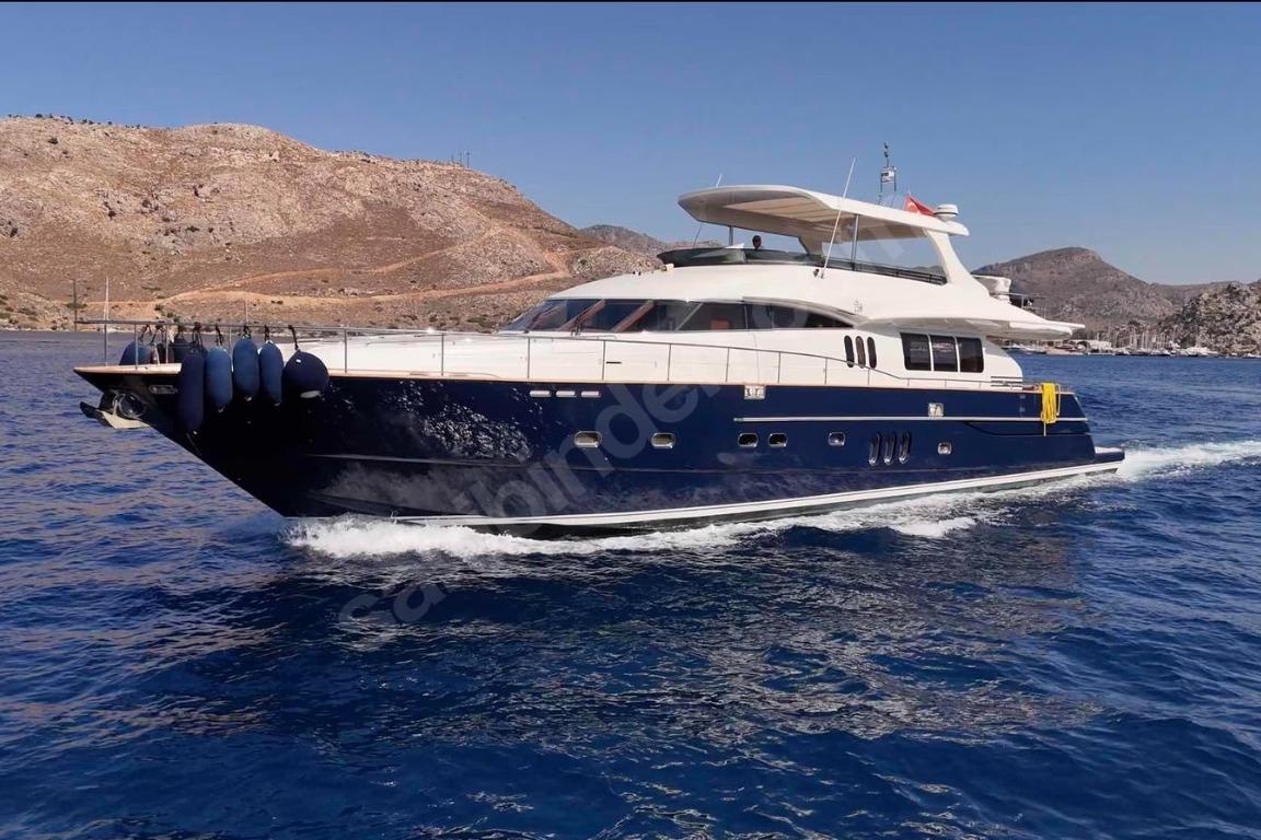 2005 Princess 25M